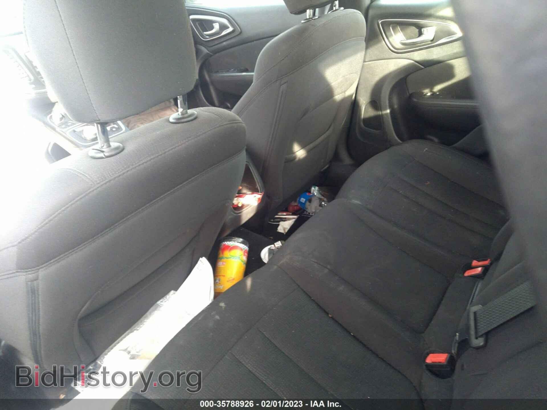 2016 CHRYSLER 200 - VIN: 1C3CCCAB1GN100910 - Photo 8