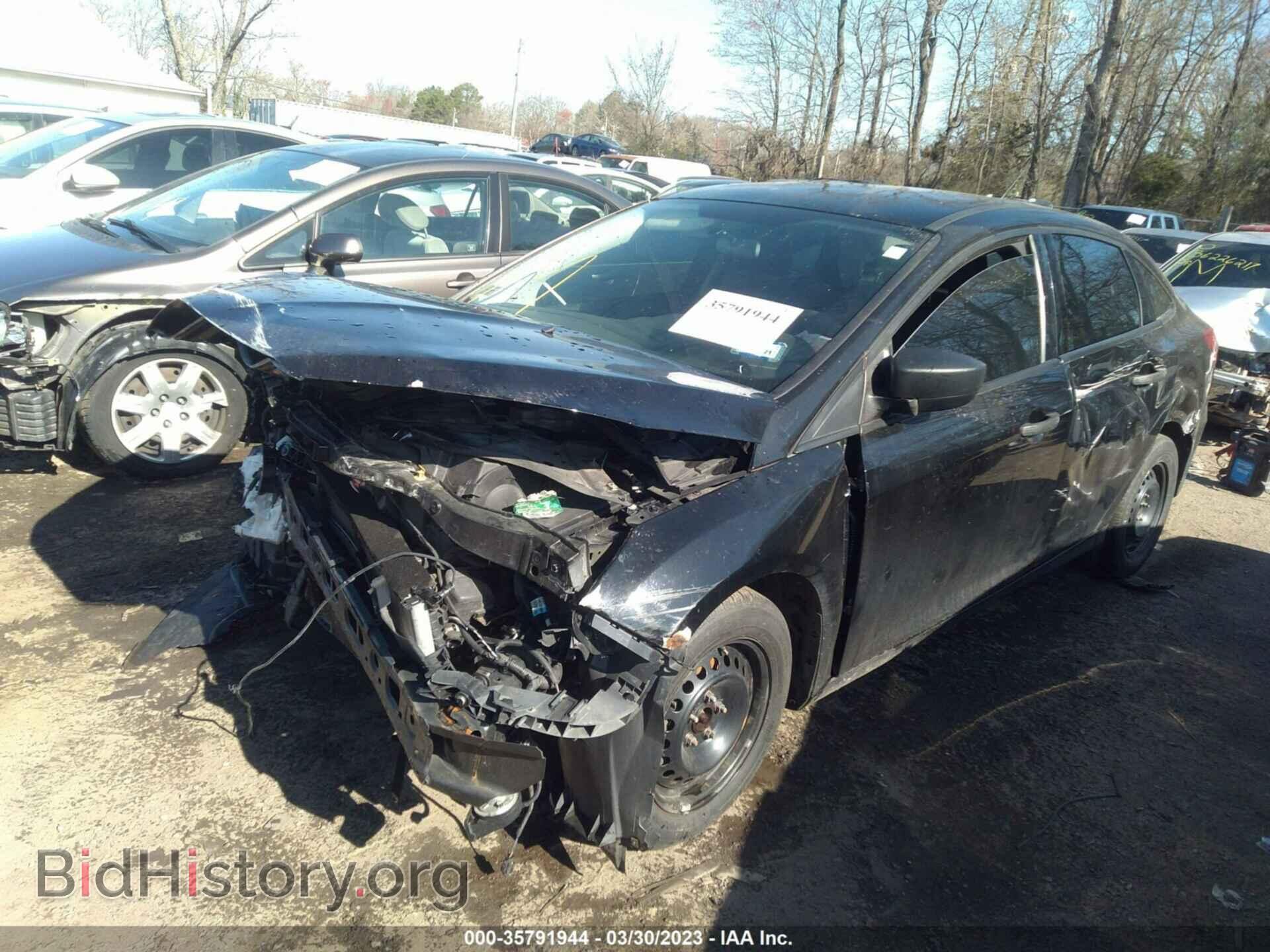 2017 FORD FOCUS - VIN: 1FADP3E2XHL235126 - Фото 2