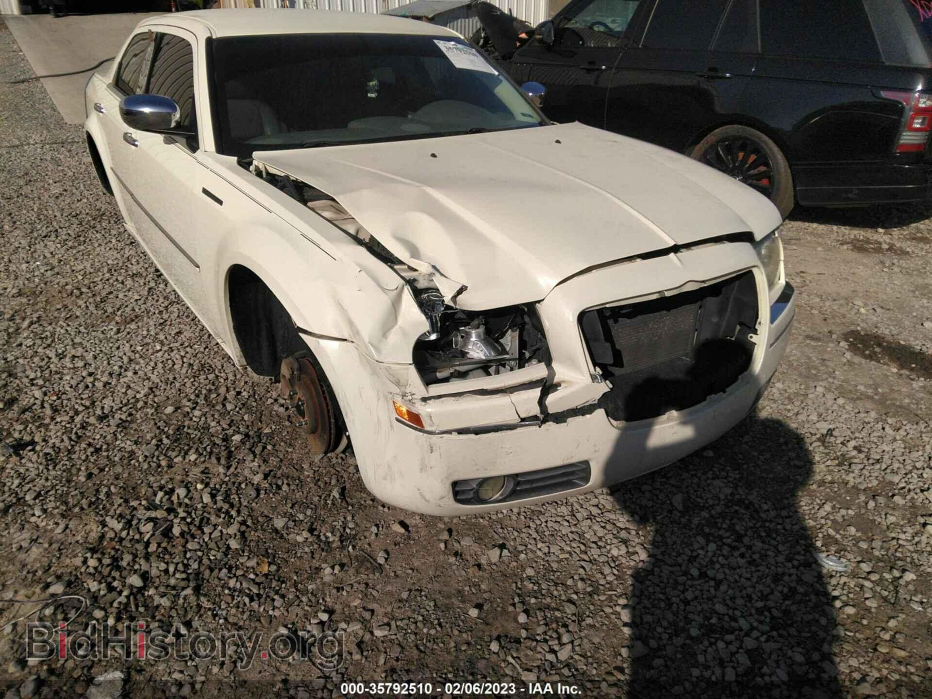 2010 CHRYSLER 300 - VIN: 2C3CA5CV9AH241426 - Фото 6