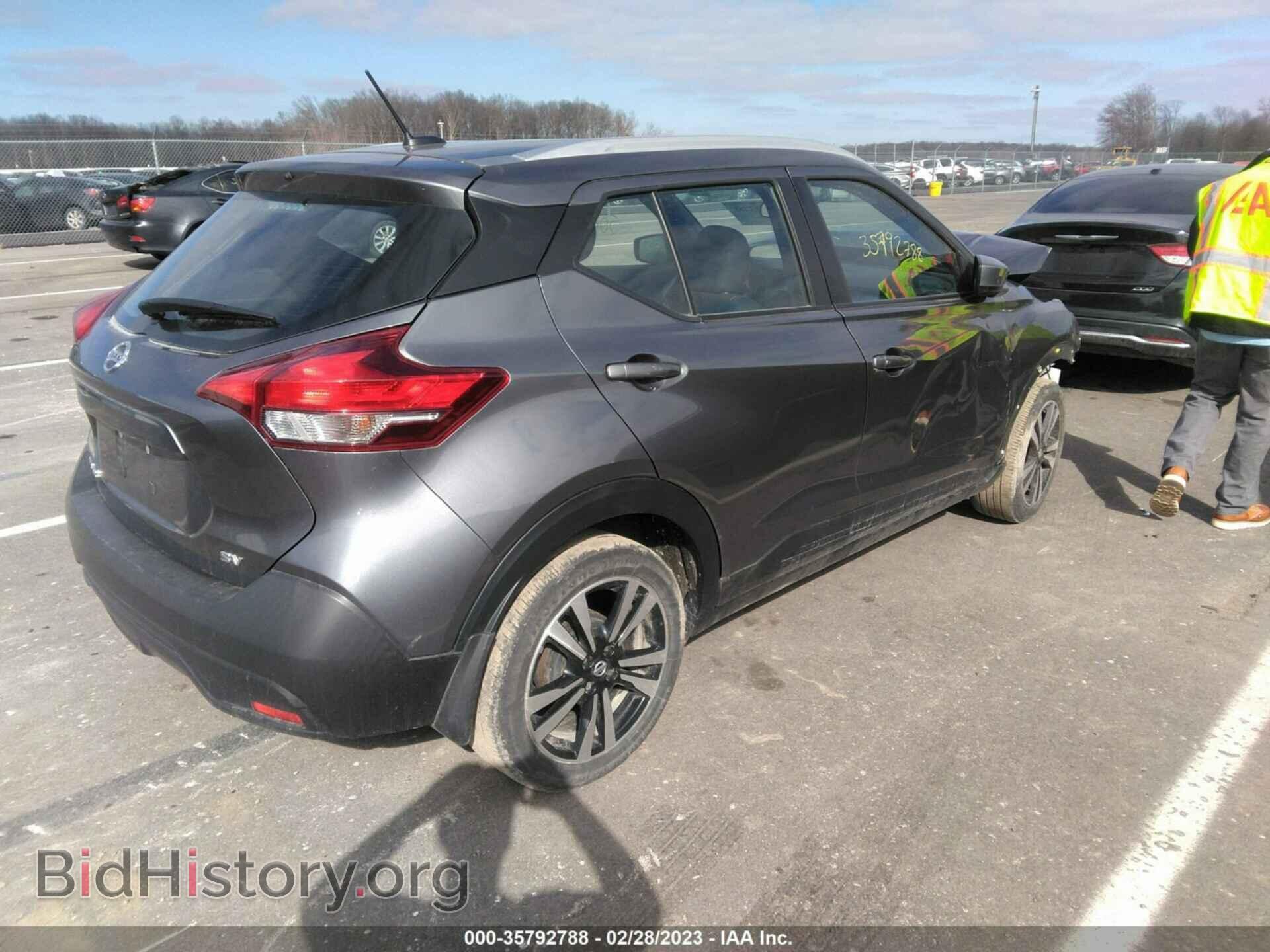 2019 NISSAN KICKS - VIN: 3N1CP5CU3KL558986 - Фото 4