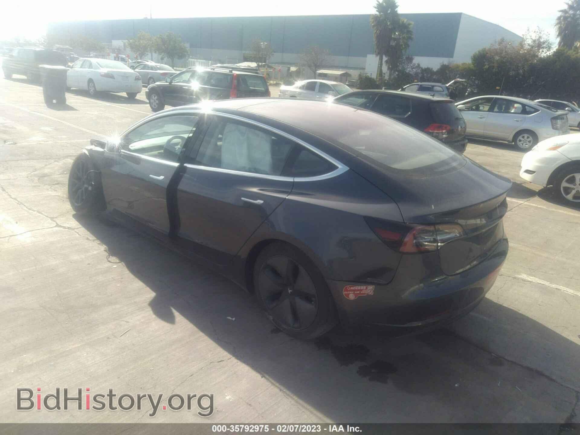 2018 TESLA MODEL 3 - VIN: 5YJ3E1EAXJF037209 - Фото 3