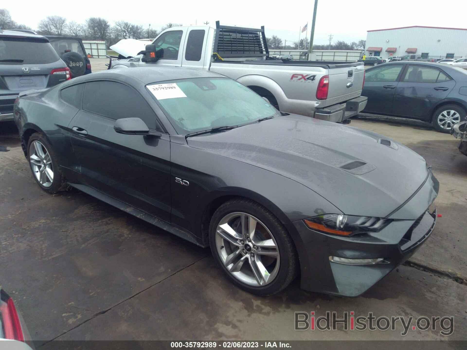 Photo 1FA6P8CF9L5187109 - FORD MUSTANG 2020