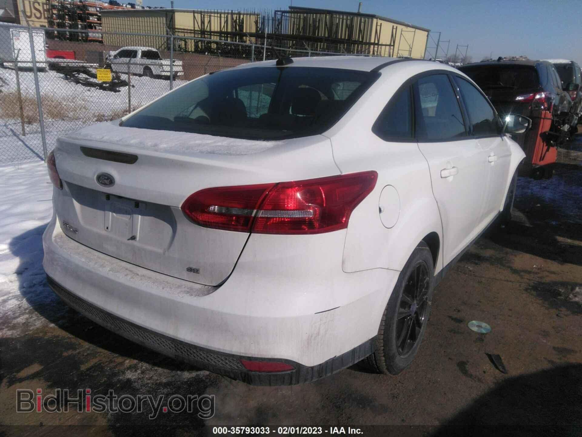 2017 FORD FOCUS - VIN: 1FADP3F25HL329557 - Фото 4