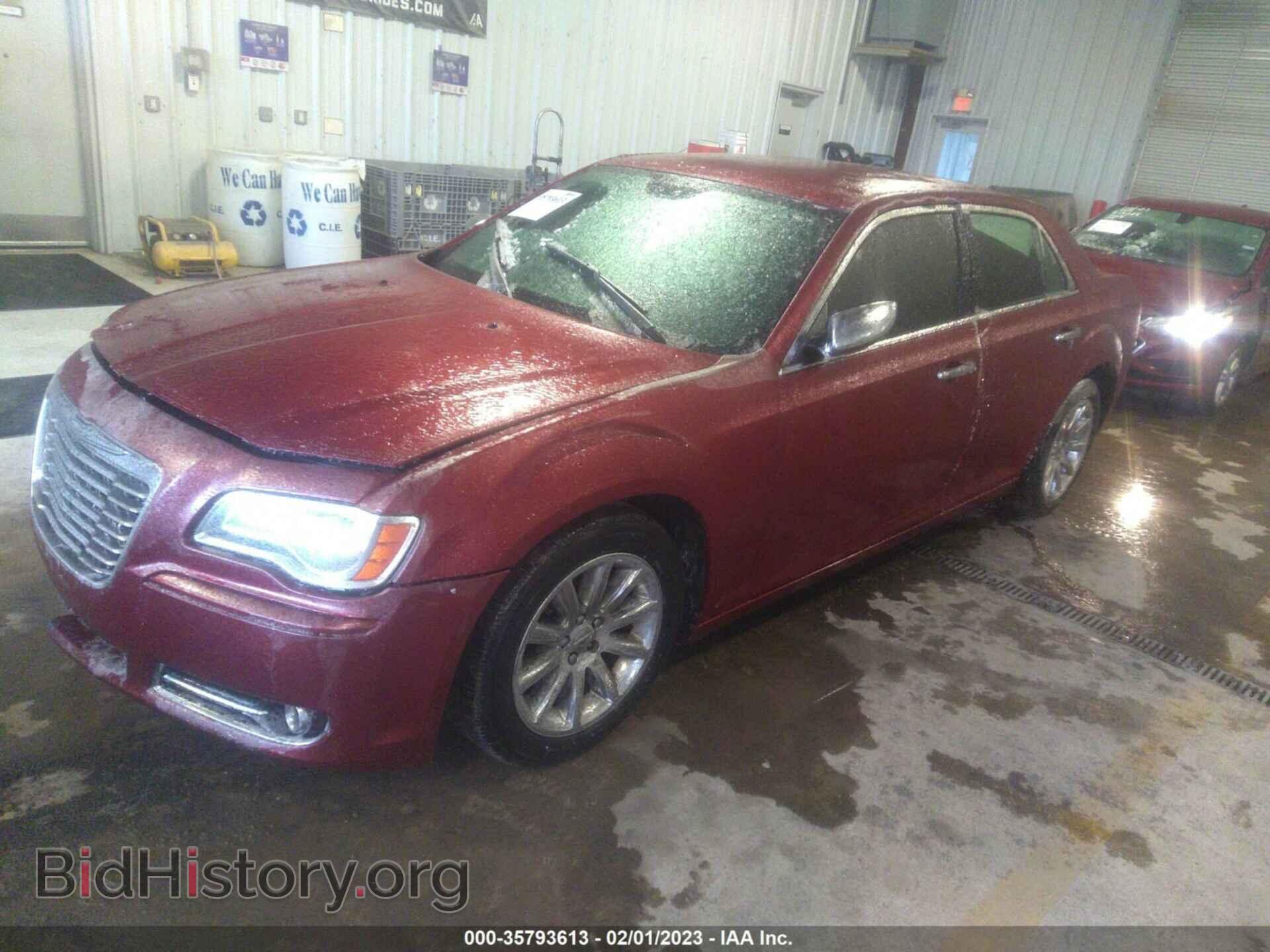 2012 CHRYSLER 300 - VIN: 2C3CCACG8CH191805 - Фото 2