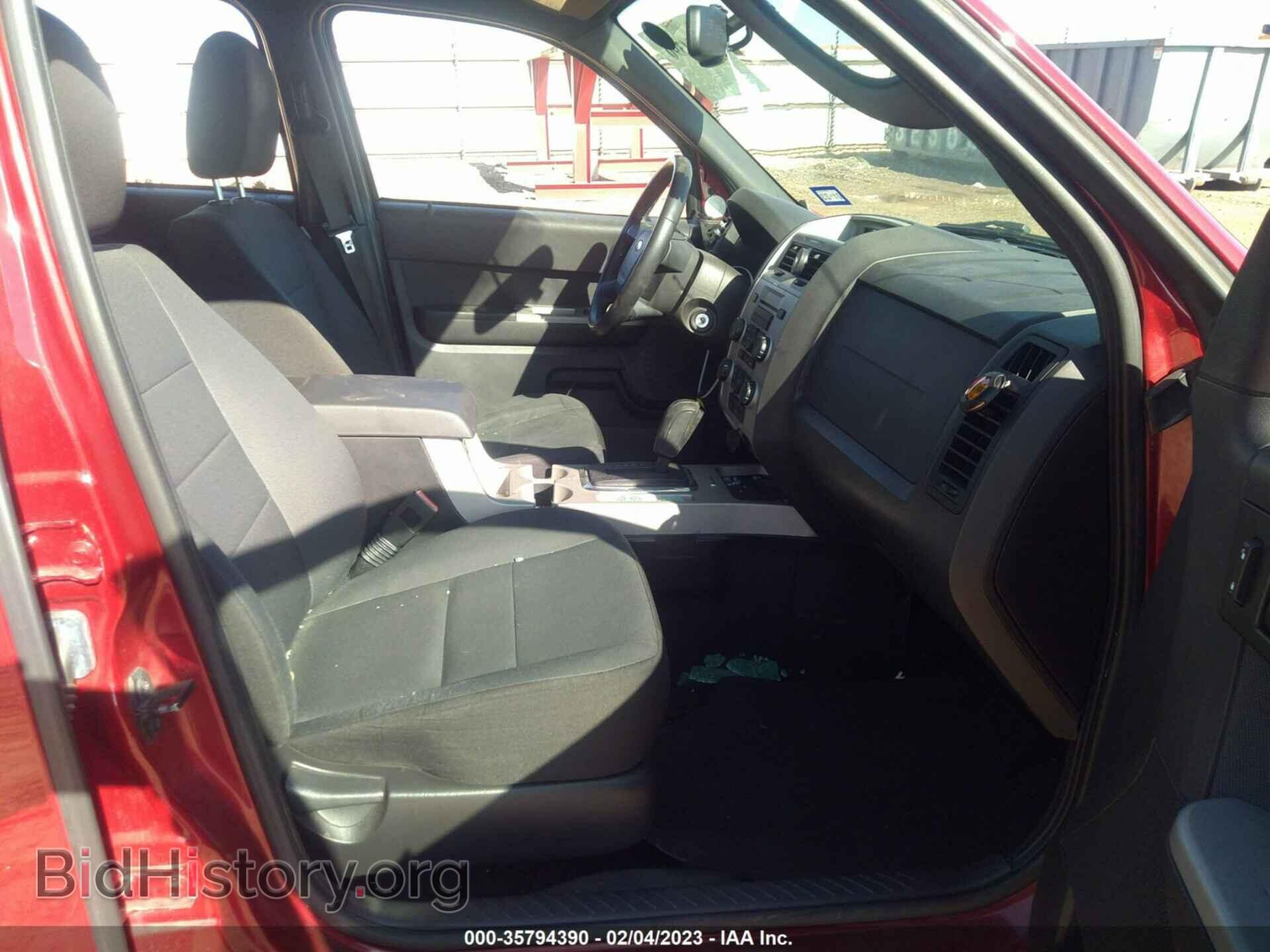 2011 FORD ESCAPE - VIN: 1FMCU0D77BKC51075 - Фото 5
