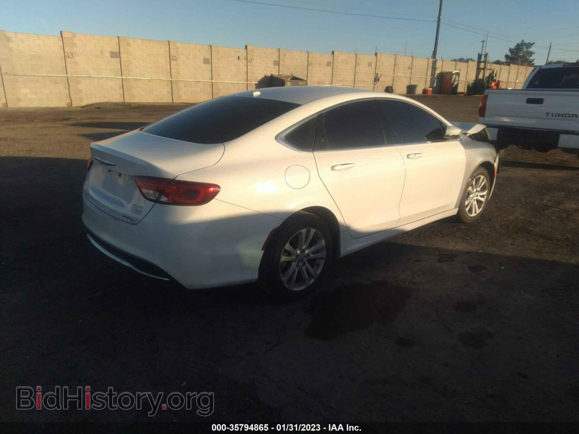 2015 CHRYSLER 200 - VIN: 1C3CCCCB1FN585092 - Photo 4