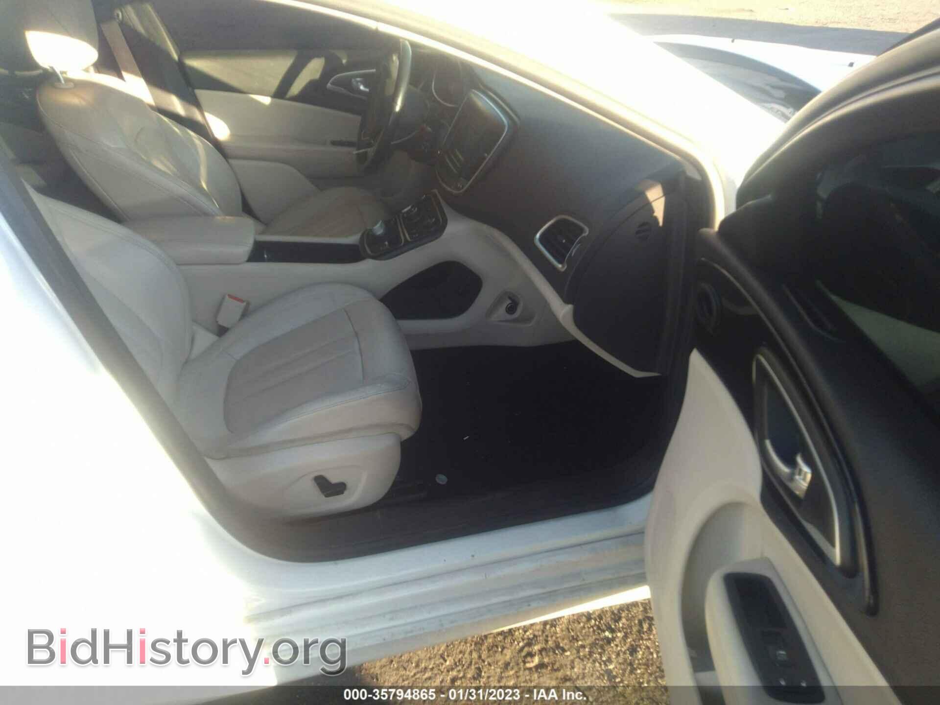 2015 CHRYSLER 200 - VIN: 1C3CCCCB1FN585092 - Photo 5