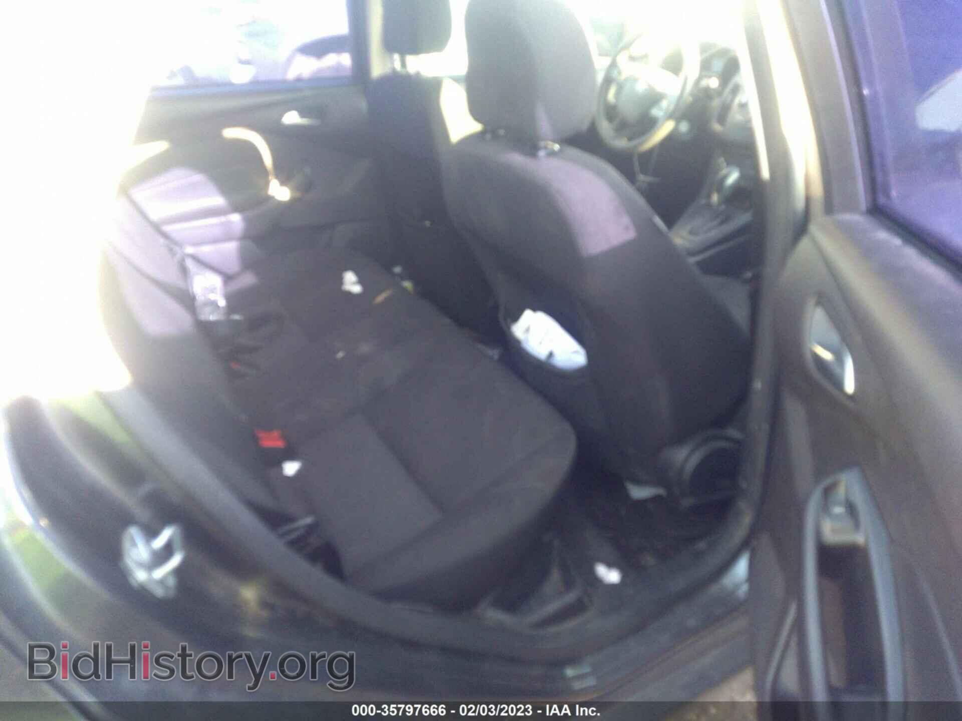 2017 FORD FOCUS - VIN: 1FADP3F23HL313602 - Photo 8