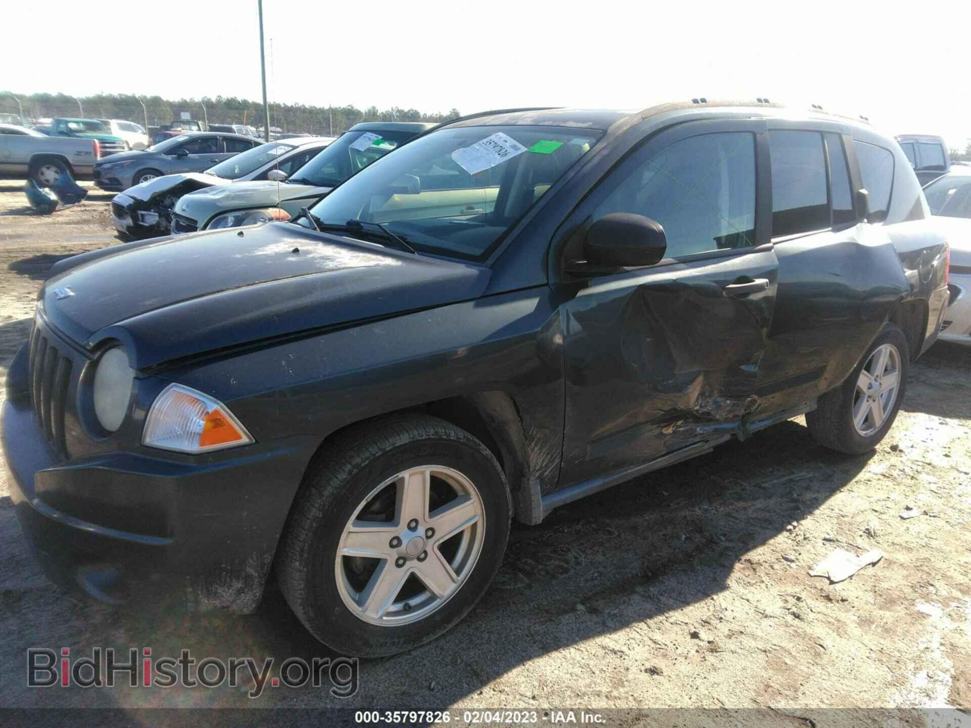 2007 JEEP COMPASS - VIN: 1J8FT47W27D370896 - Фото 2
