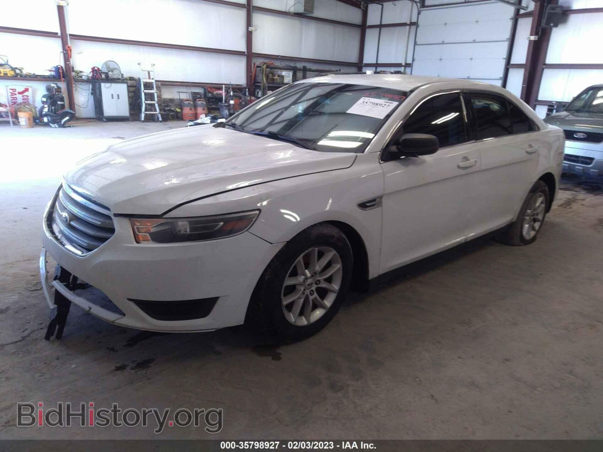 2015 FORD TAURUS - VIN: 1FAHP2D80FG124219 - Фото 2