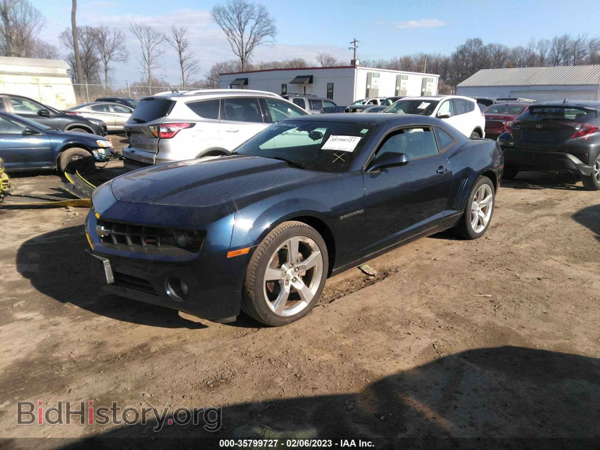 2010 CHEVROLET CAMARO - VIN: 2G1FB1EV4A9216173 - Фото 2