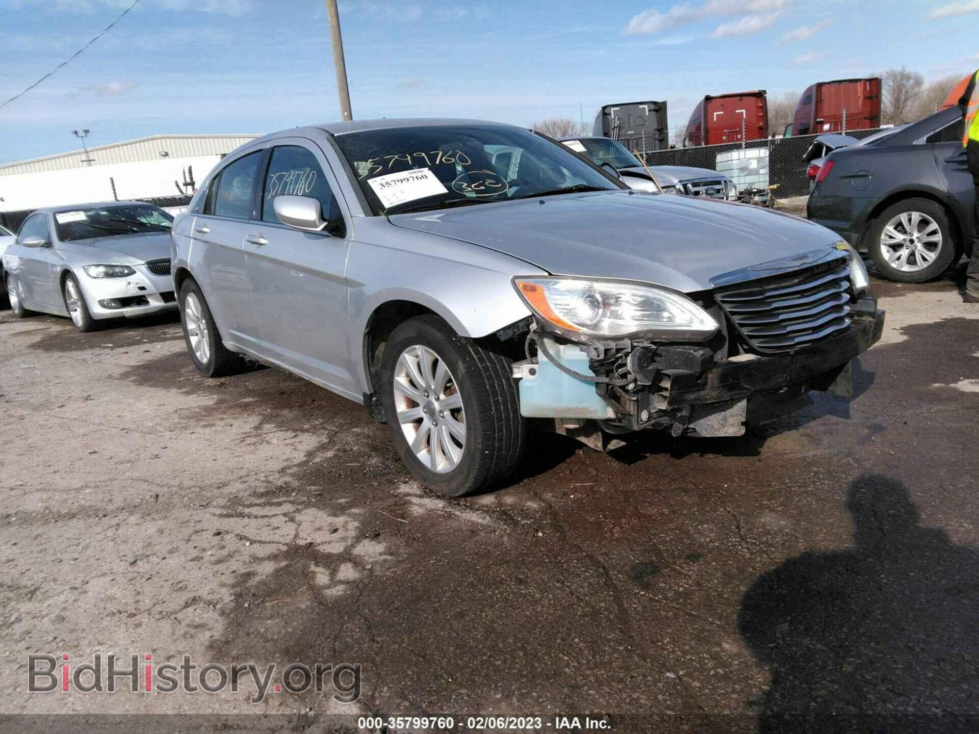 Photo 1C3BC1FB4BN576165 - CHRYSLER 200 2011