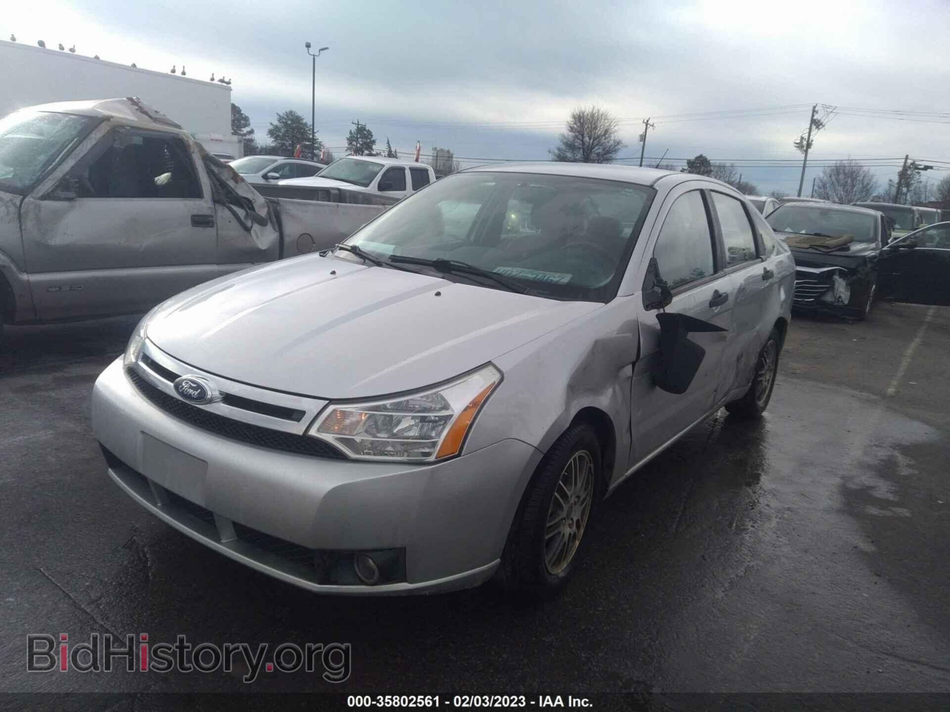 2011 FORD FOCUS - VIN: 1FAHP3FN5BW141512 - Фото 2
