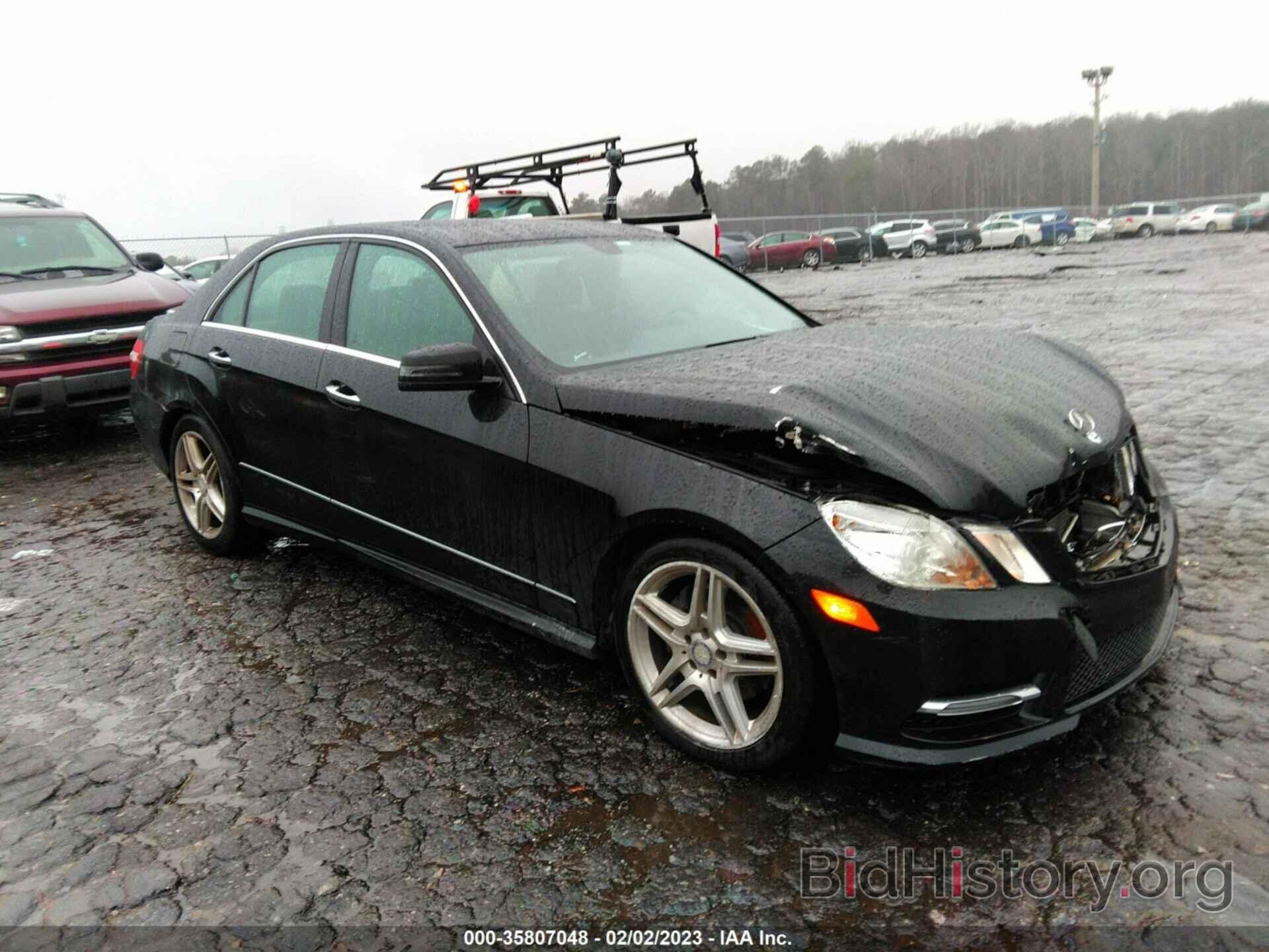 Photo WDDHF5KB6DA751963 - MERCEDES-BENZ E-CLASS 2013