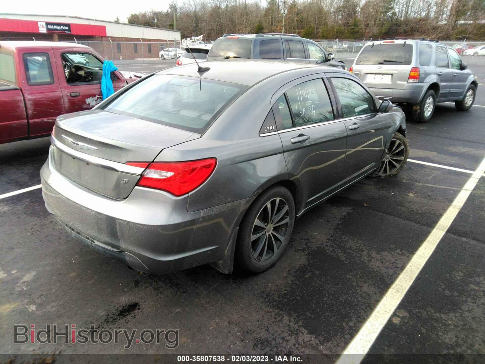 2013 CHRYSLER 200 - VIN: 1C3CCBBB5DN539435 - Photo 4