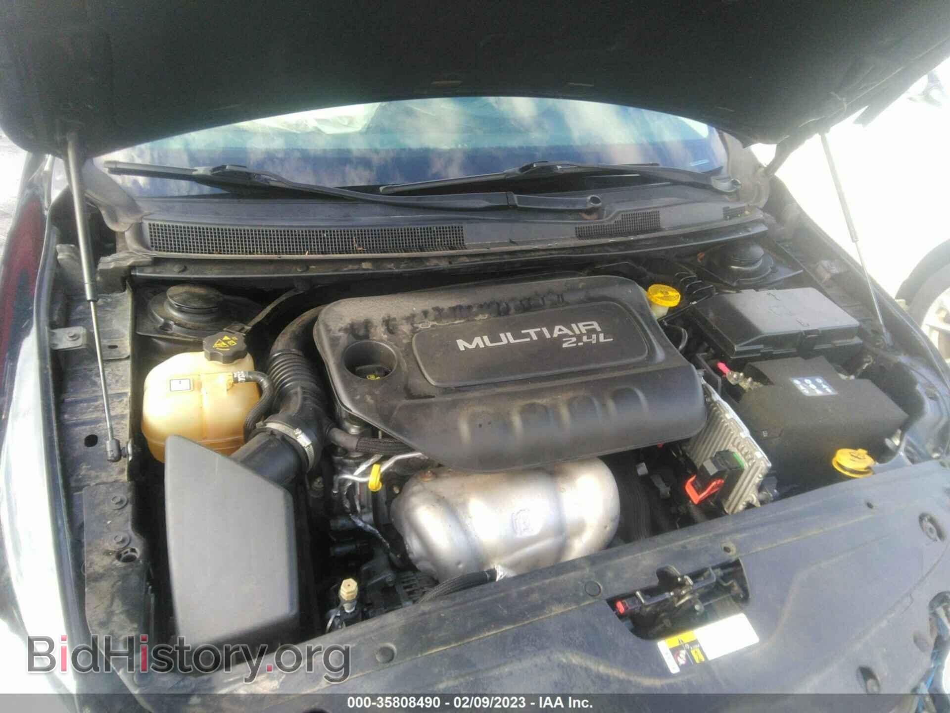 2016 CHRYSLER 200 - VIN: 1C3CCCAB4GN102070 - Фото 10