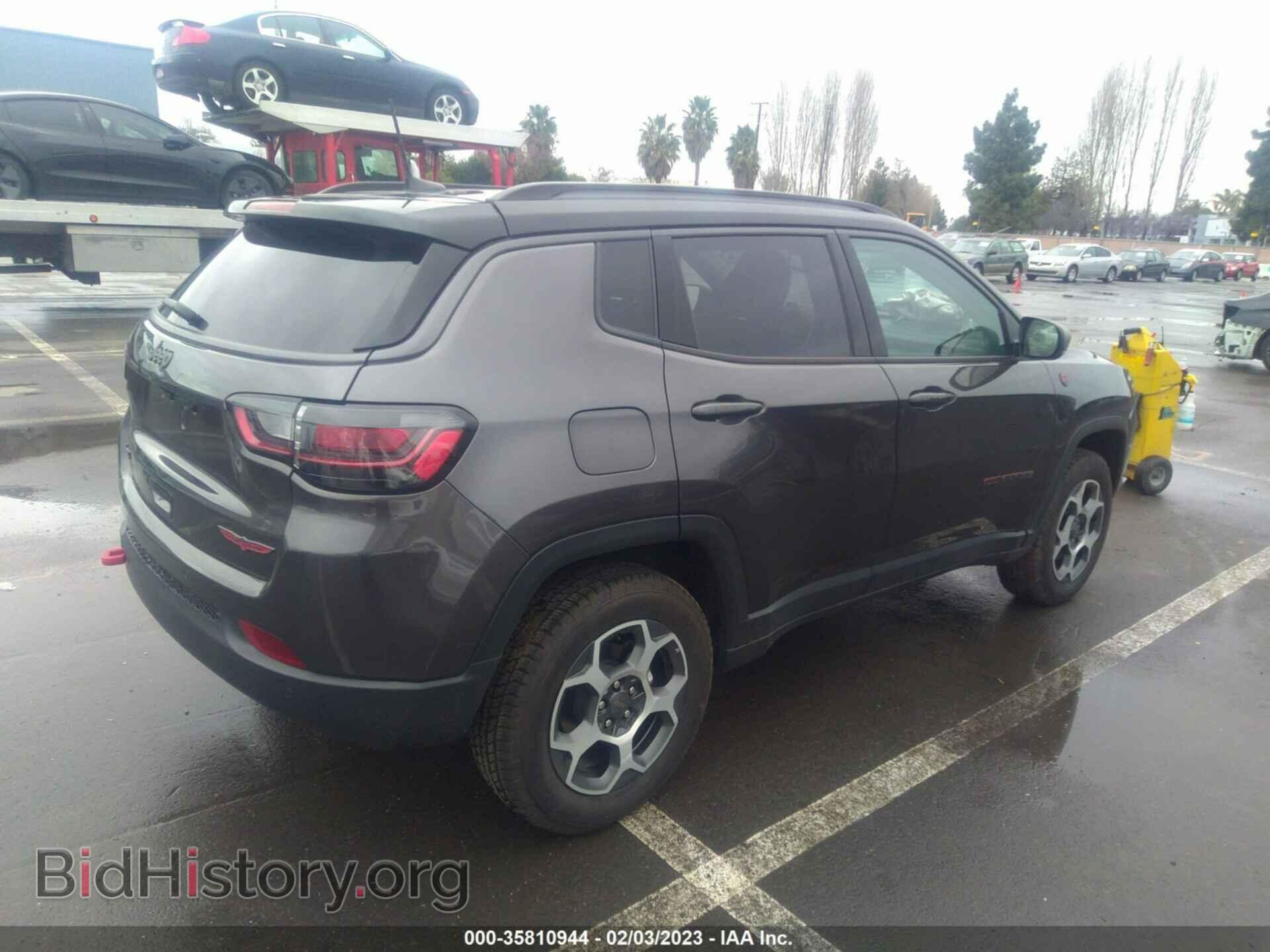 2022 JEEP COMPASS - VIN: 3C4NJDDB0NT102351 - Фото 4