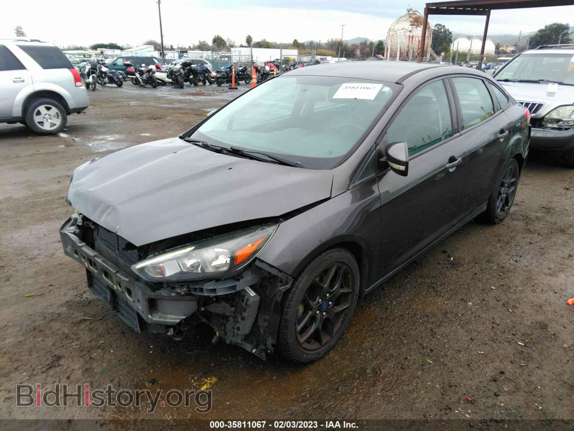 2016 FORD FOCUS - VIN: 1FADP3F26GL295157 - Фото 2