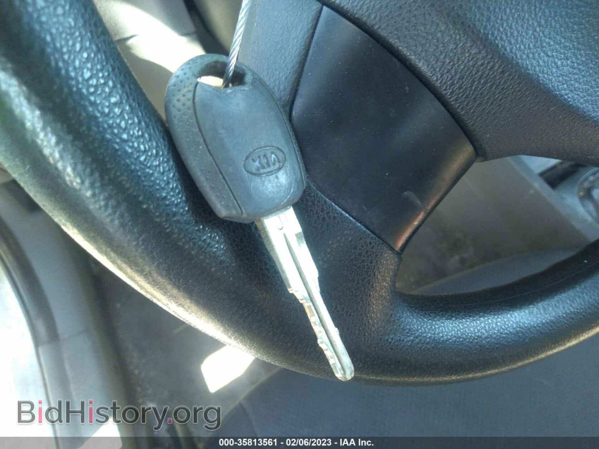 2007 KIA RIO - VIN: KNADE123076201949 - Photo 11