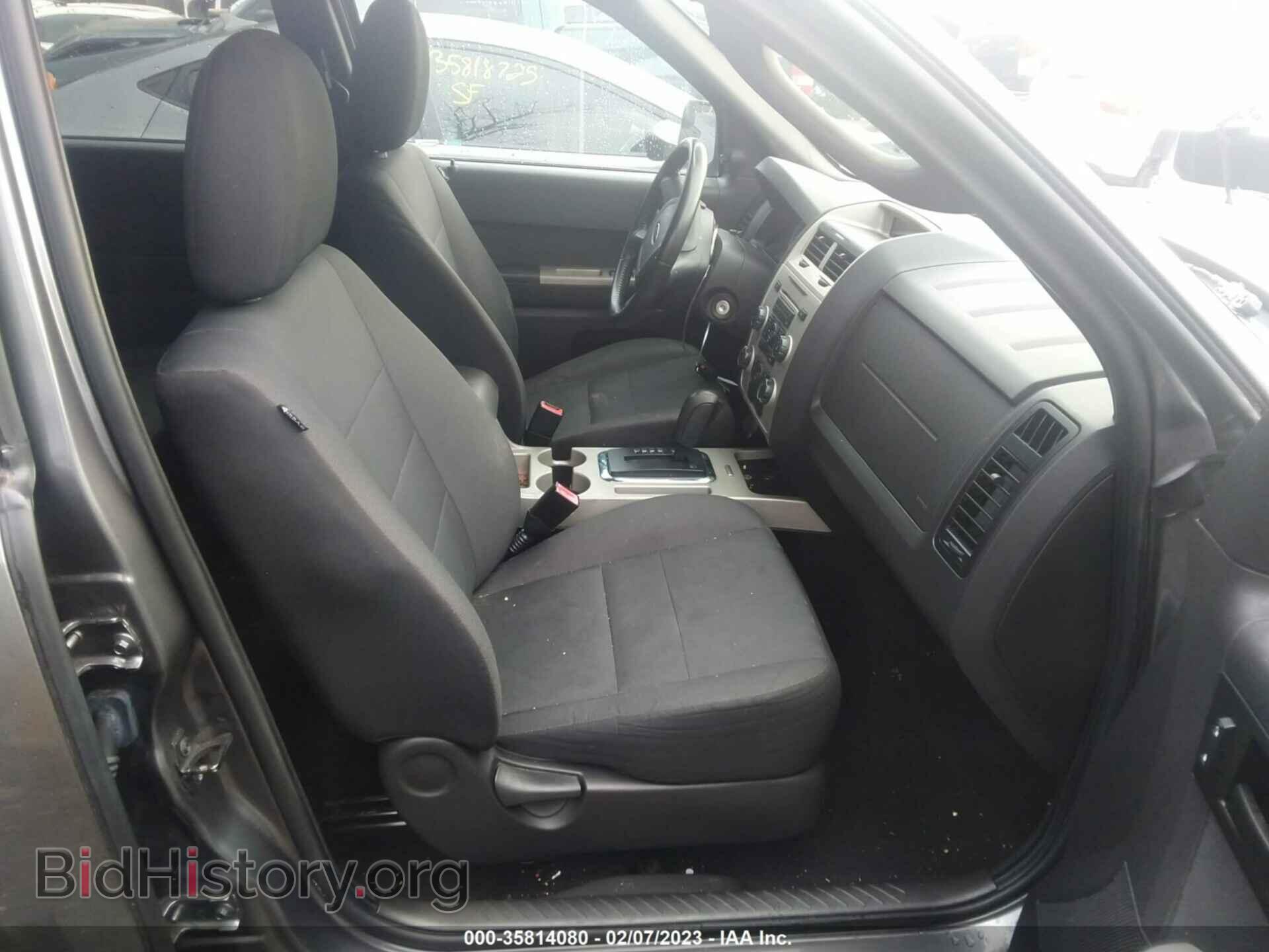 2011 FORD ESCAPE - VIN: 1FMCU0D76BKC09206 - Фото 5