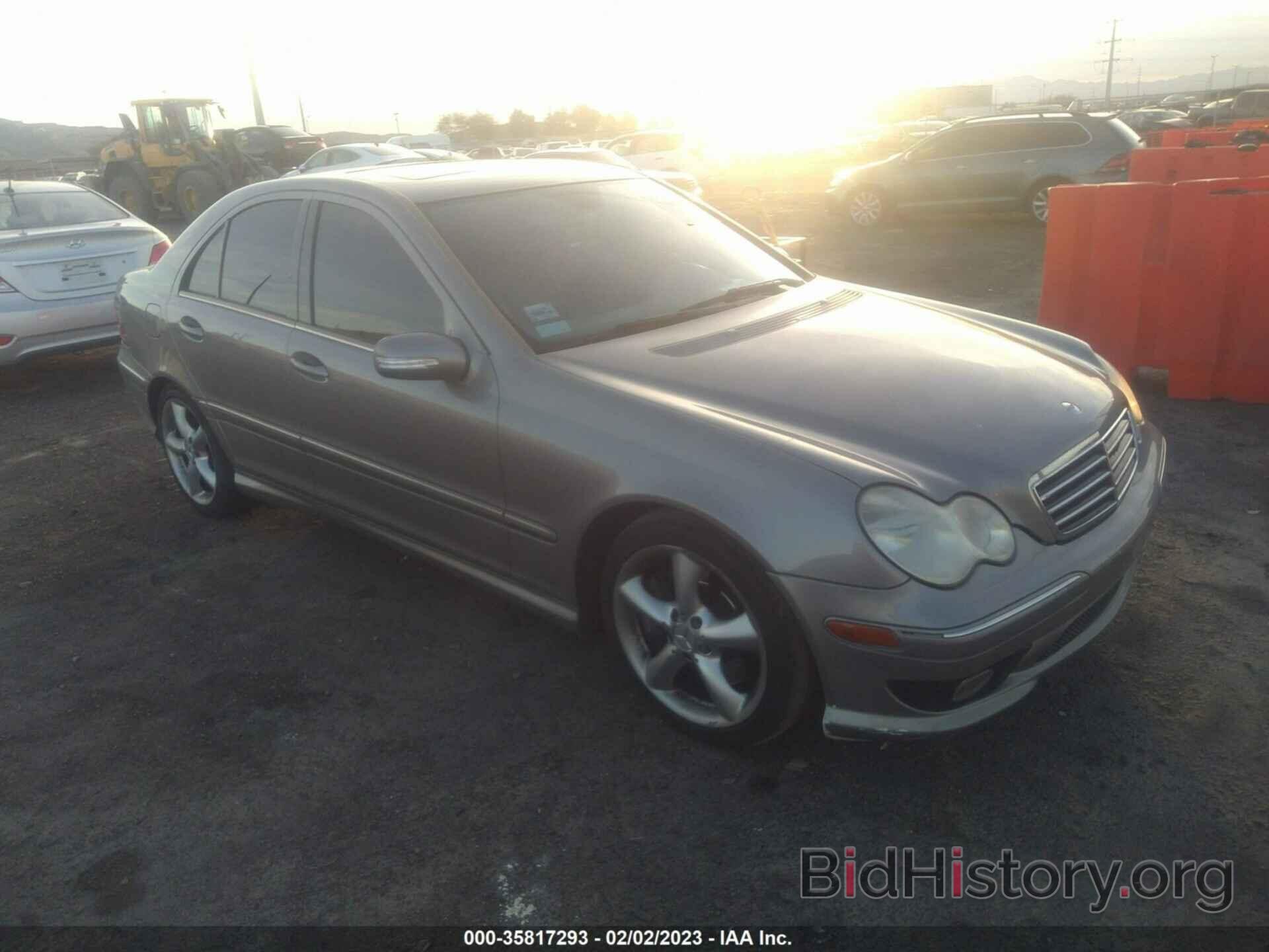 Фотография WDBRF52H06F772332 - MERCEDES-BENZ C-CLASS 2006