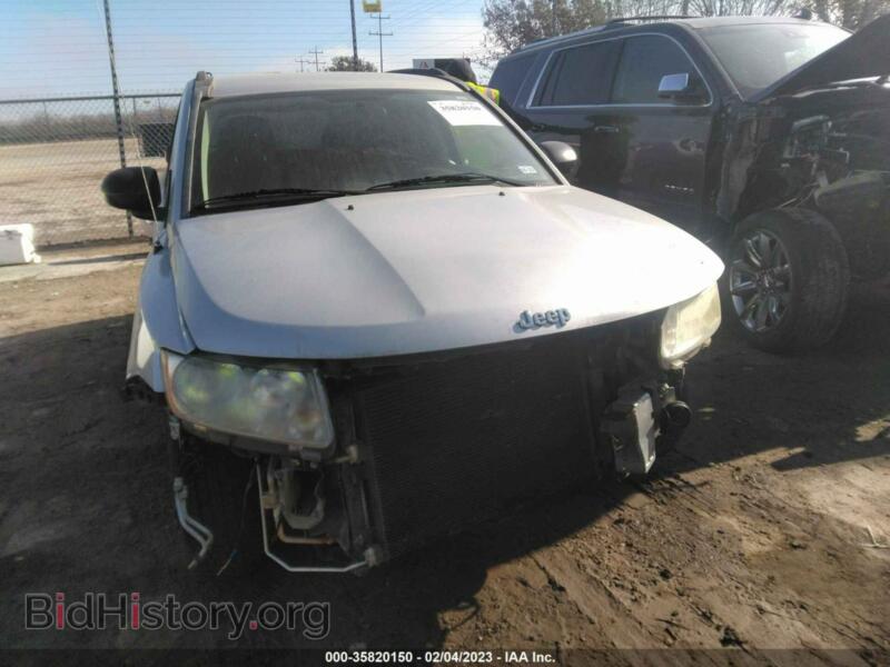 2011 Jeep COMPASS (VIN 1J4NT1FBXBD215841) — photo 6 of 12