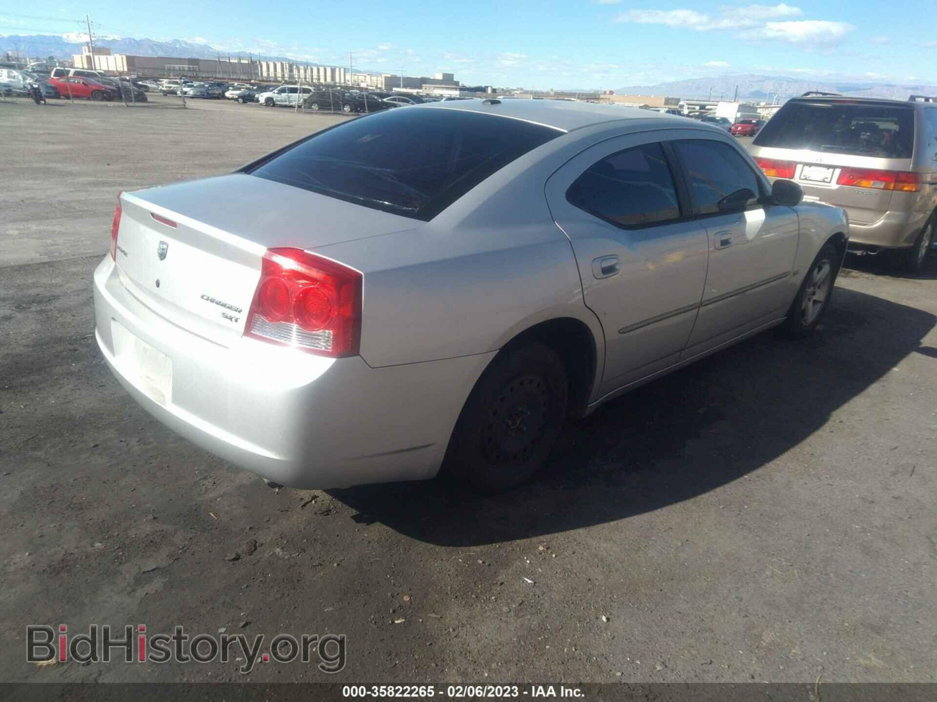 2010 DODGE CHARGER - VIN: 2B3CA3CV0AH302048 - Фото 4