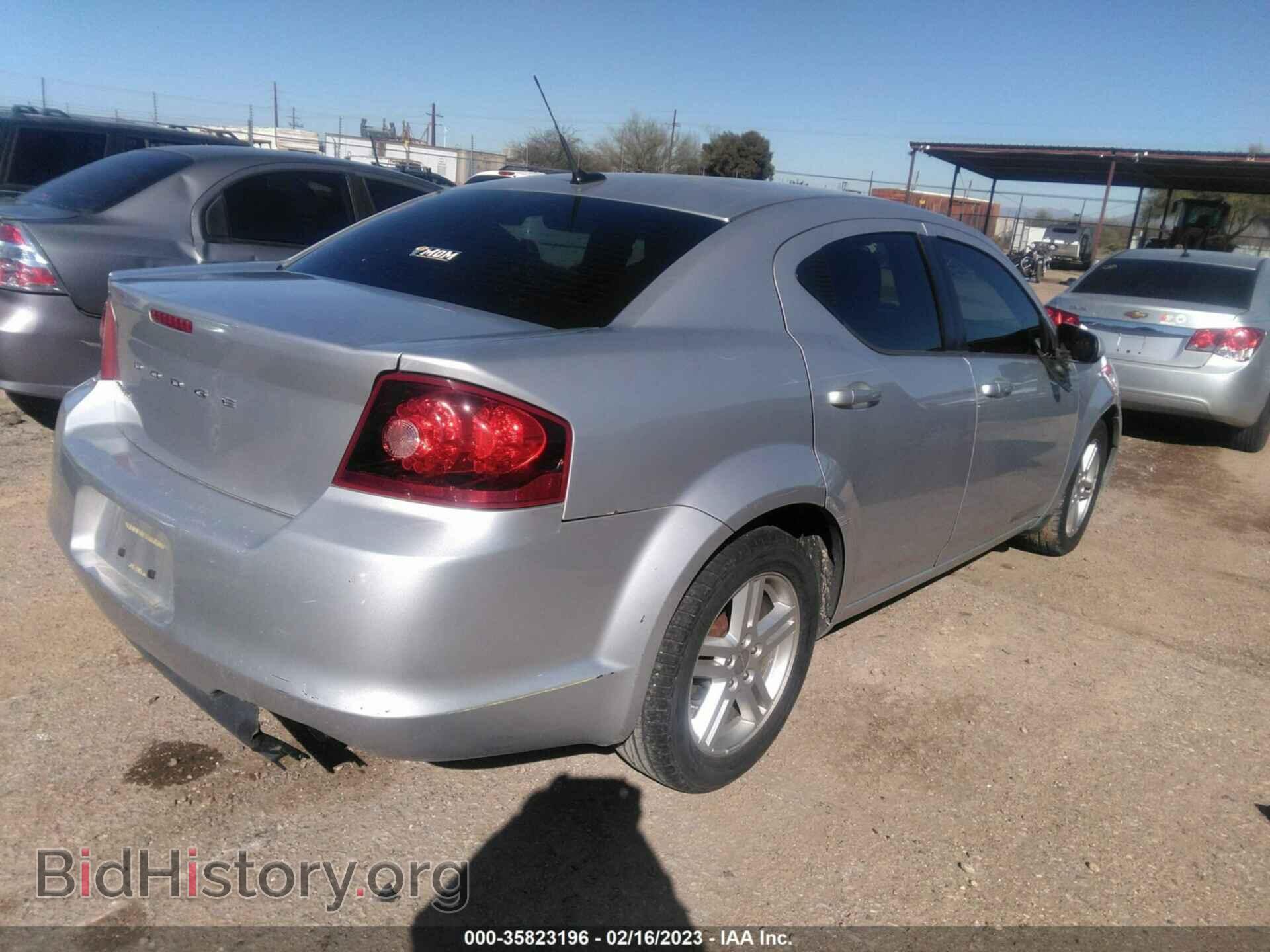 2011 DODGE AVENGER - VIN: 1B3BD1FB0BN501859 - Фото 4
