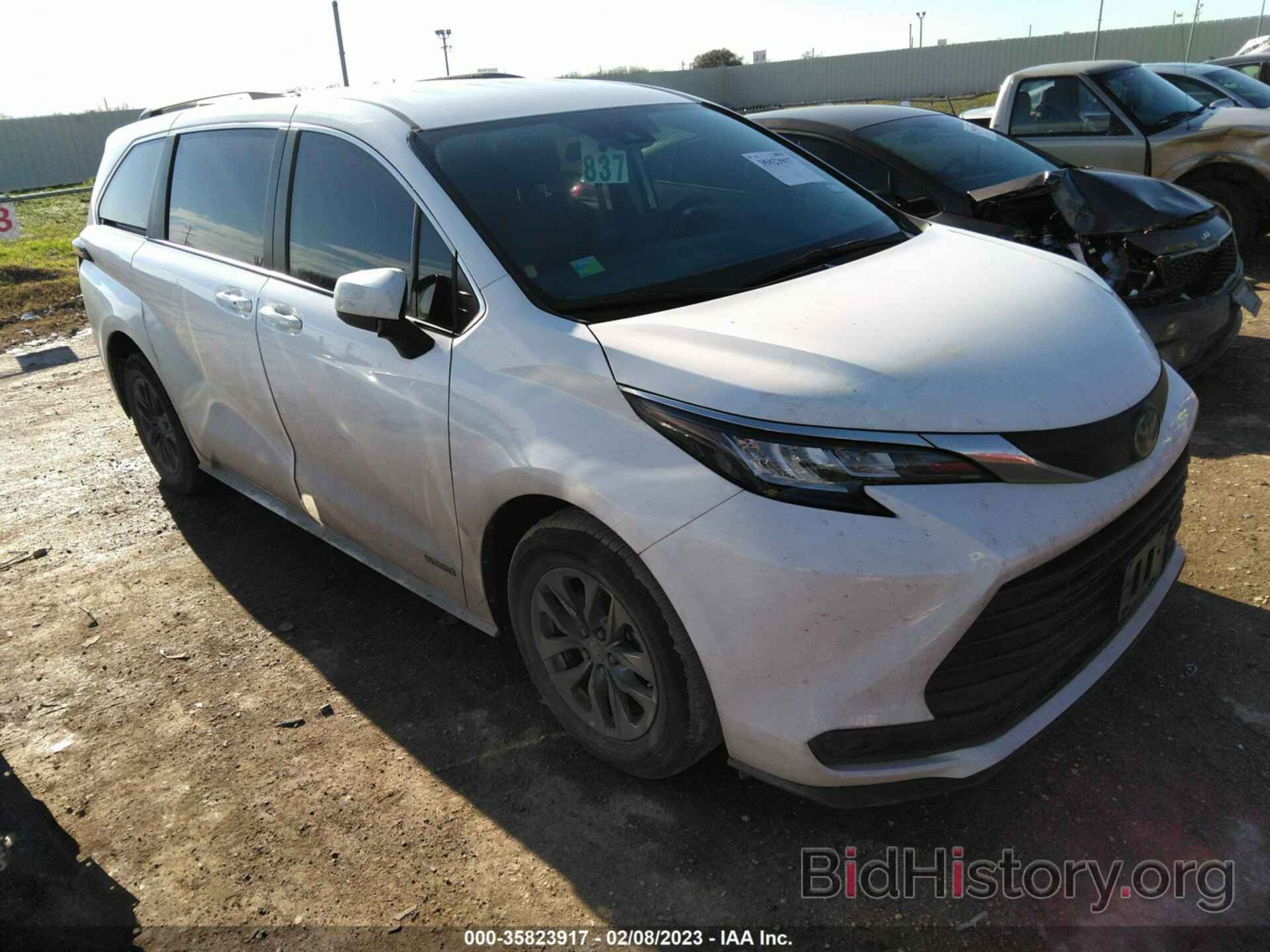 Фотография 5TDKRKEC9MS013281 - TOYOTA SIENNA 2021