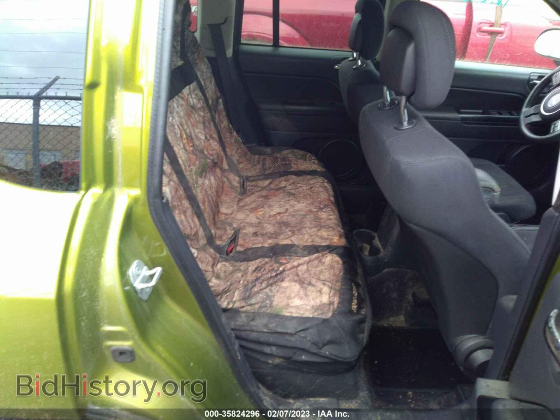 2012 JEEP COMPASS - VIN: 1C4NJDBB6CD554844 - Photo 8