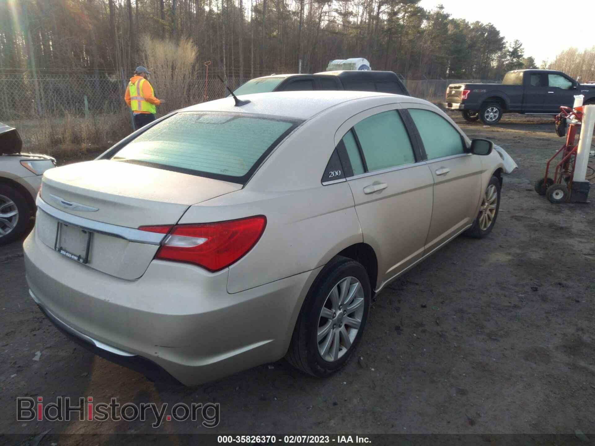 2013 CHRYSLER 200 - VIN: 1C3CCBBB5DN578686 - Фото 4