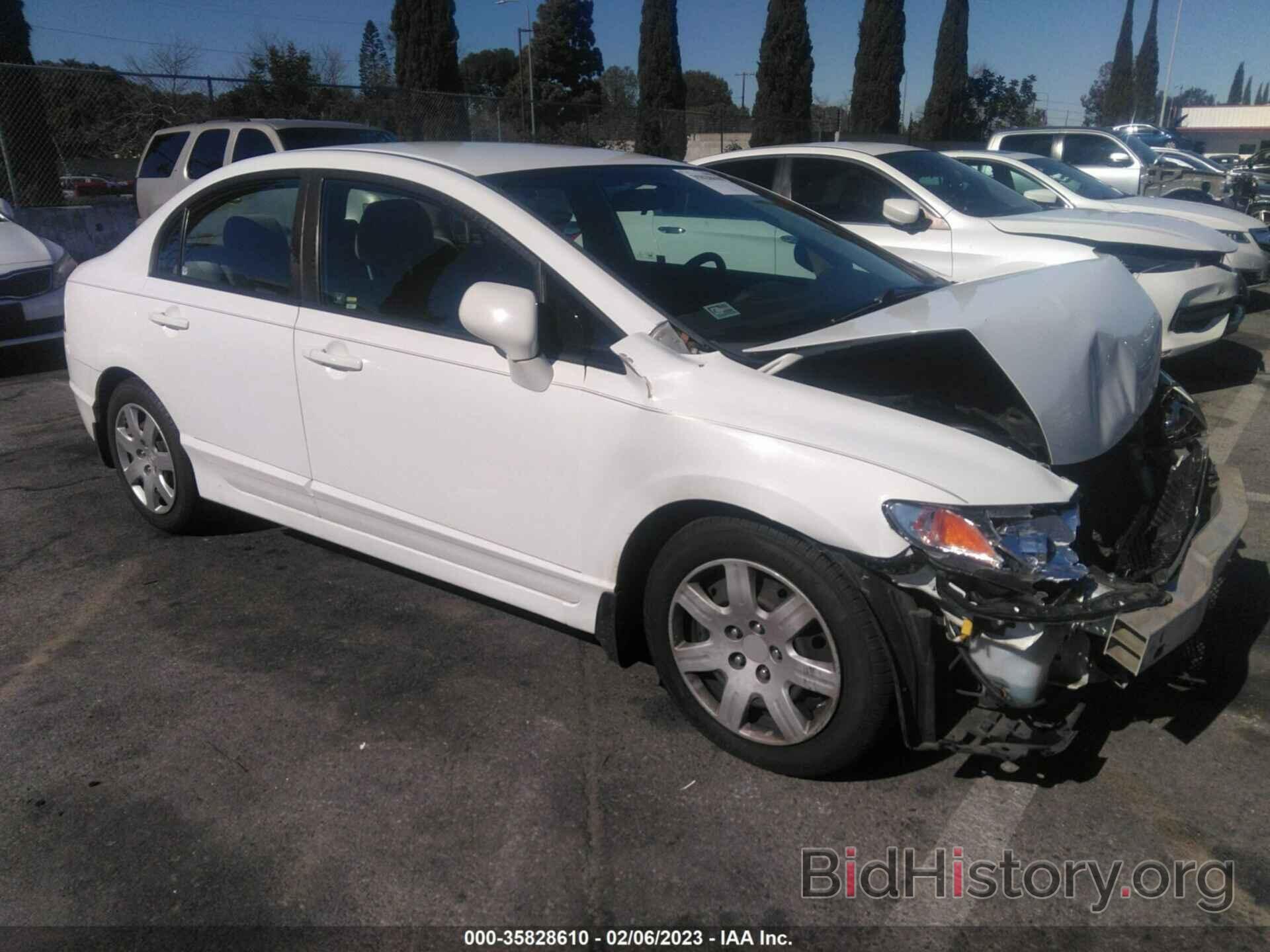 Photo 19XFA1F56BE035278 - HONDA CIVIC SDN 2011