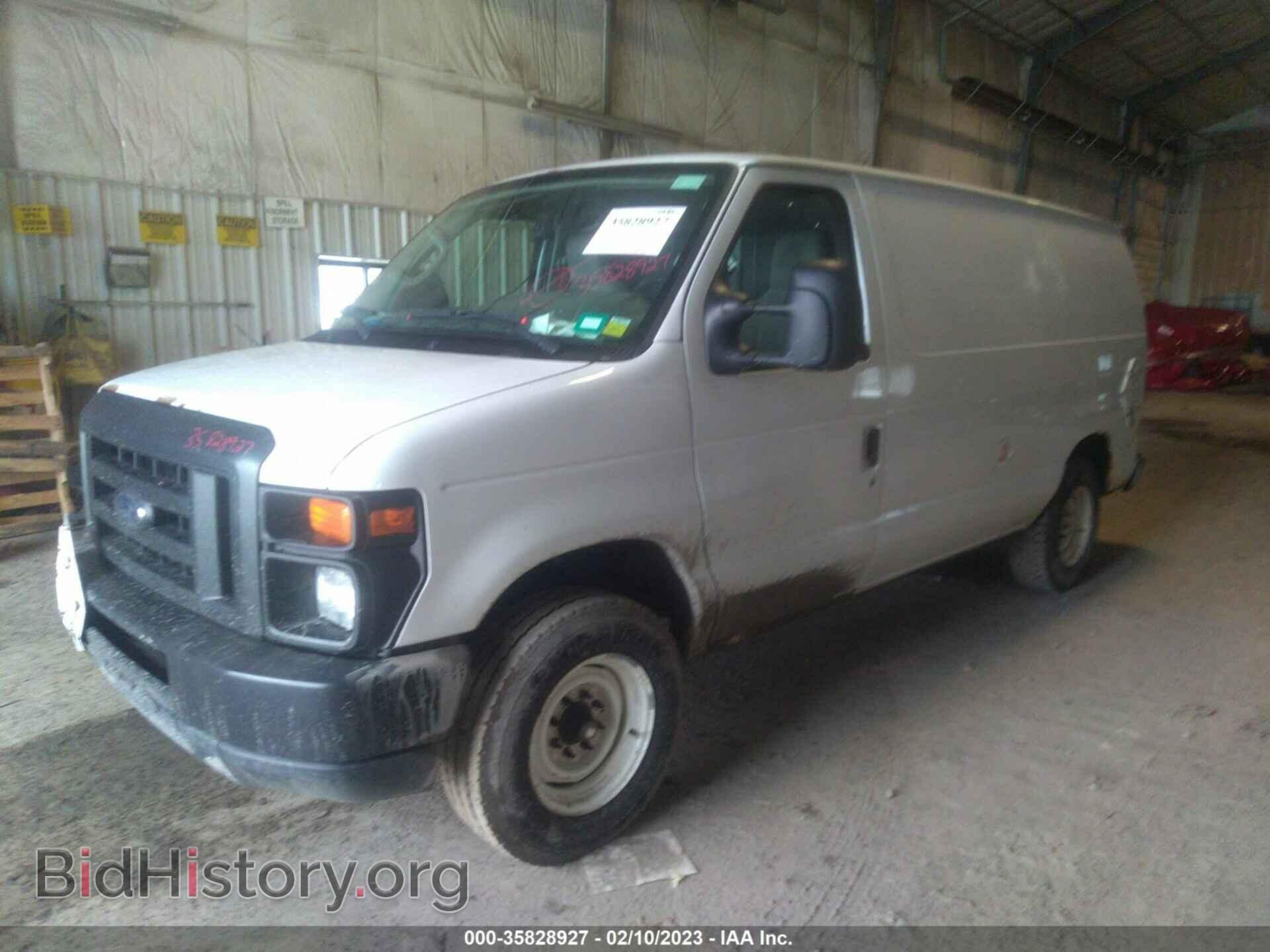 2010 FORD ECONOLINE CARGO VAN - VIN: 1FTNE1EW1ADA91851 - Фото 2