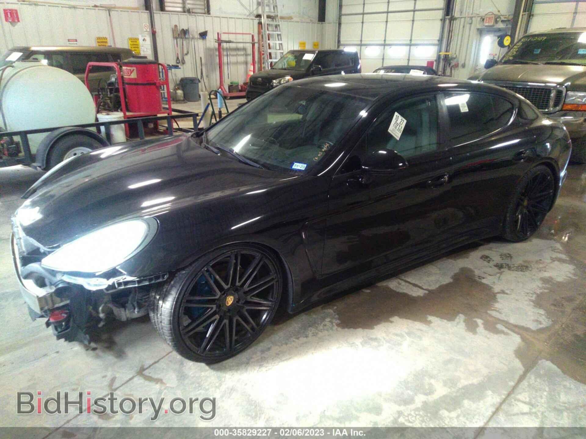 2011 PORSCHE PANAMERA - VIN: WP0AB2A78BL062916 - Фото 2