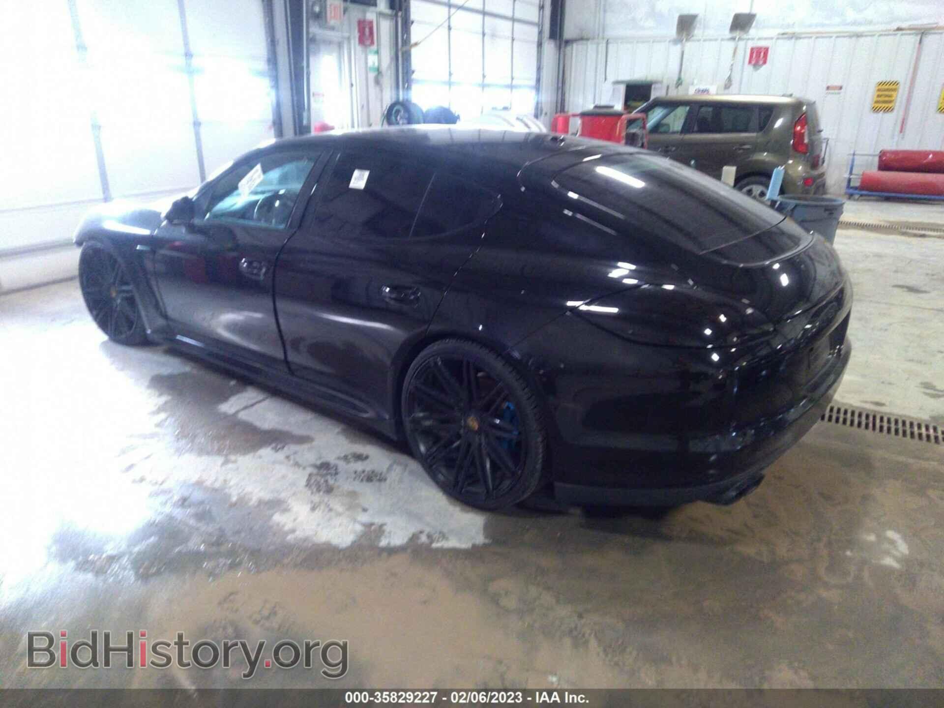 2011 PORSCHE PANAMERA - VIN: WP0AB2A78BL062916 - Фото 3