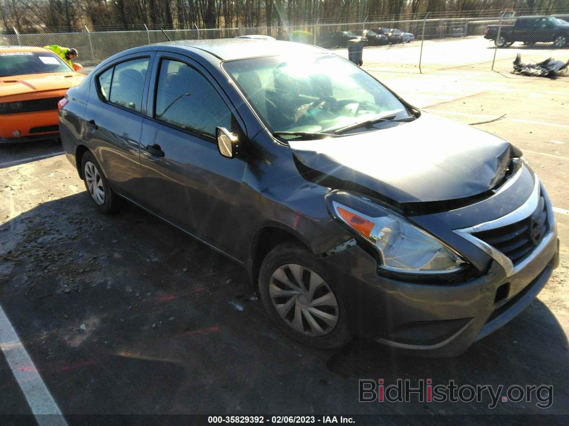 Photo 3N1CN7AP6HL906951 - NISSAN VERSA SEDAN 2017