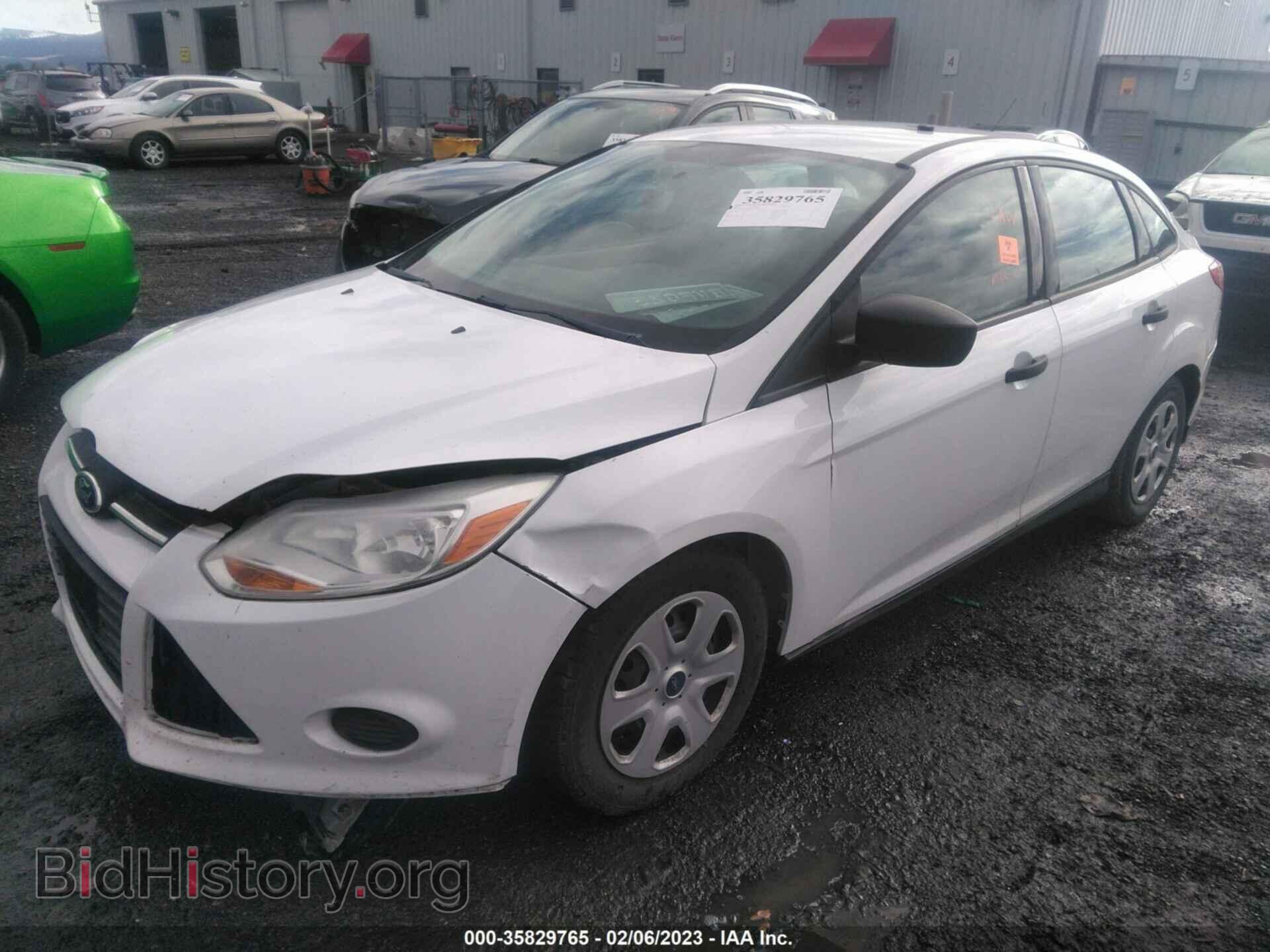 2012 FORD FOCUS - VIN: 1FAHP3E28CL355677 - Фото 2