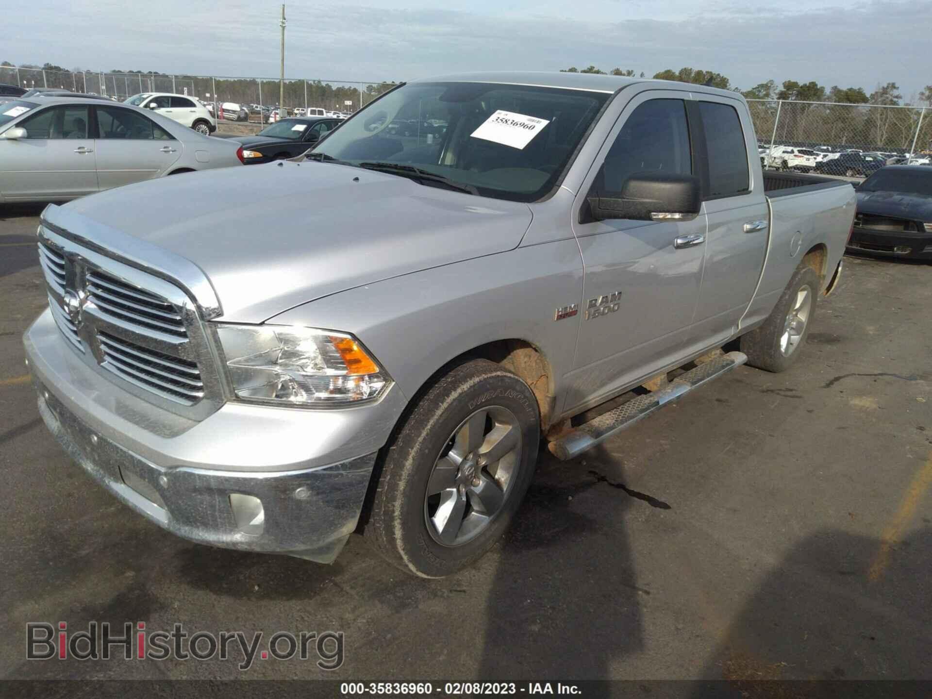 2018 RAM 1500 - VIN: 1C6RR6GT1JS166301 - Photo 2