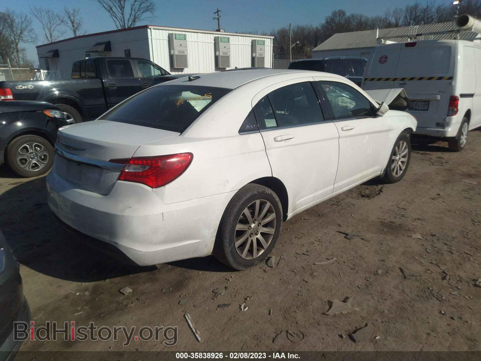 2013 CHRYSLER 200 - VIN: 1C3CCBBB6DN672365 - Фото 4