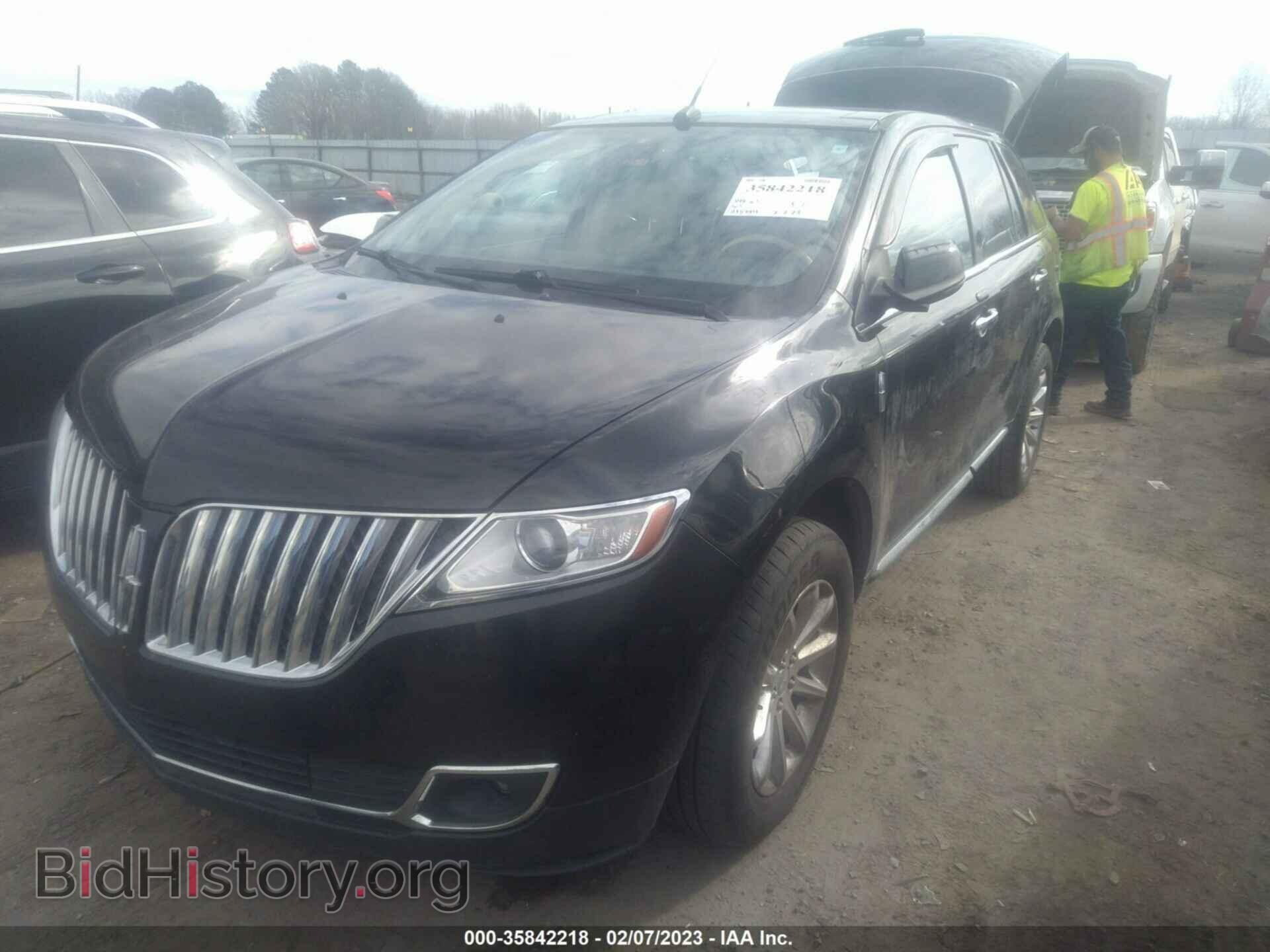 2012 LINCOLN MKX - VIN: 2LMDJ6JK5CBL18247 - Photo 2