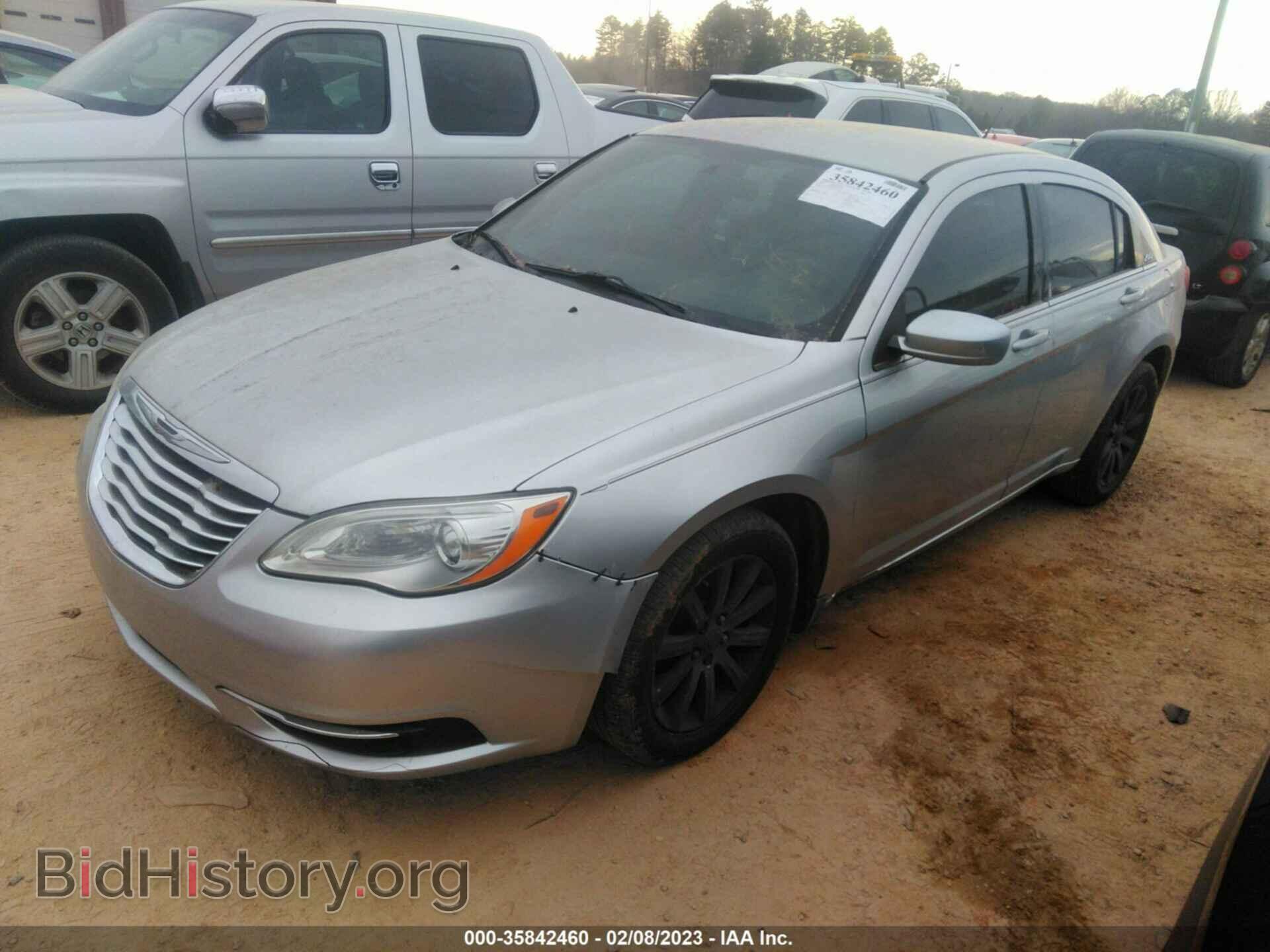 2012 CHRYSLER 200 - VIN: 1C3CCBBB1CN100196 - Фото 2