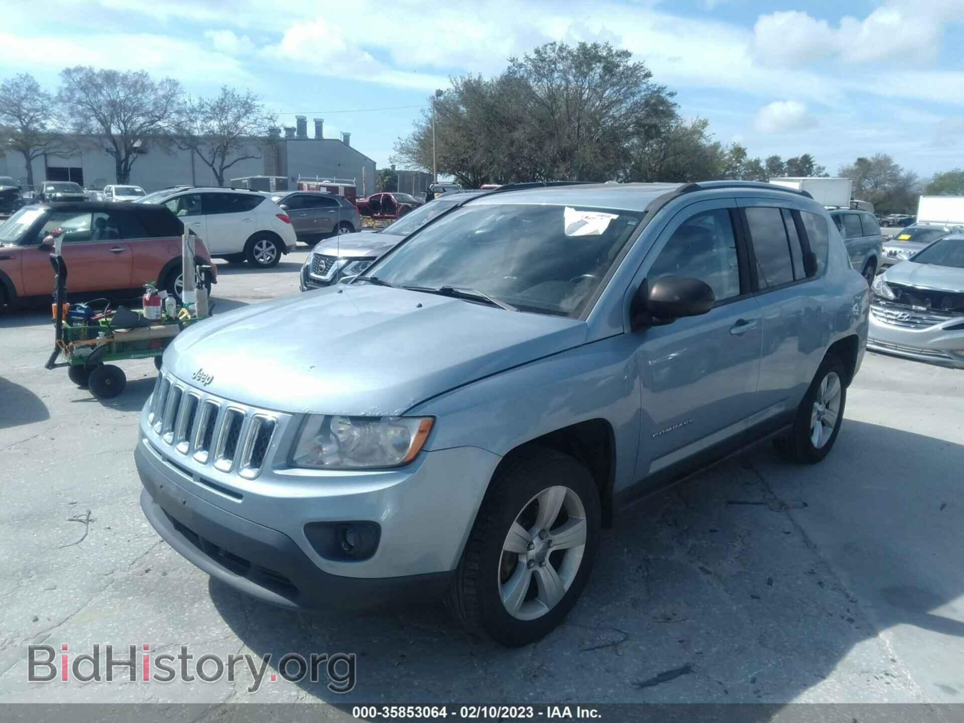 2013 JEEP COMPASS - VIN: 1C4NJDEB9DD190349 - Photo 2