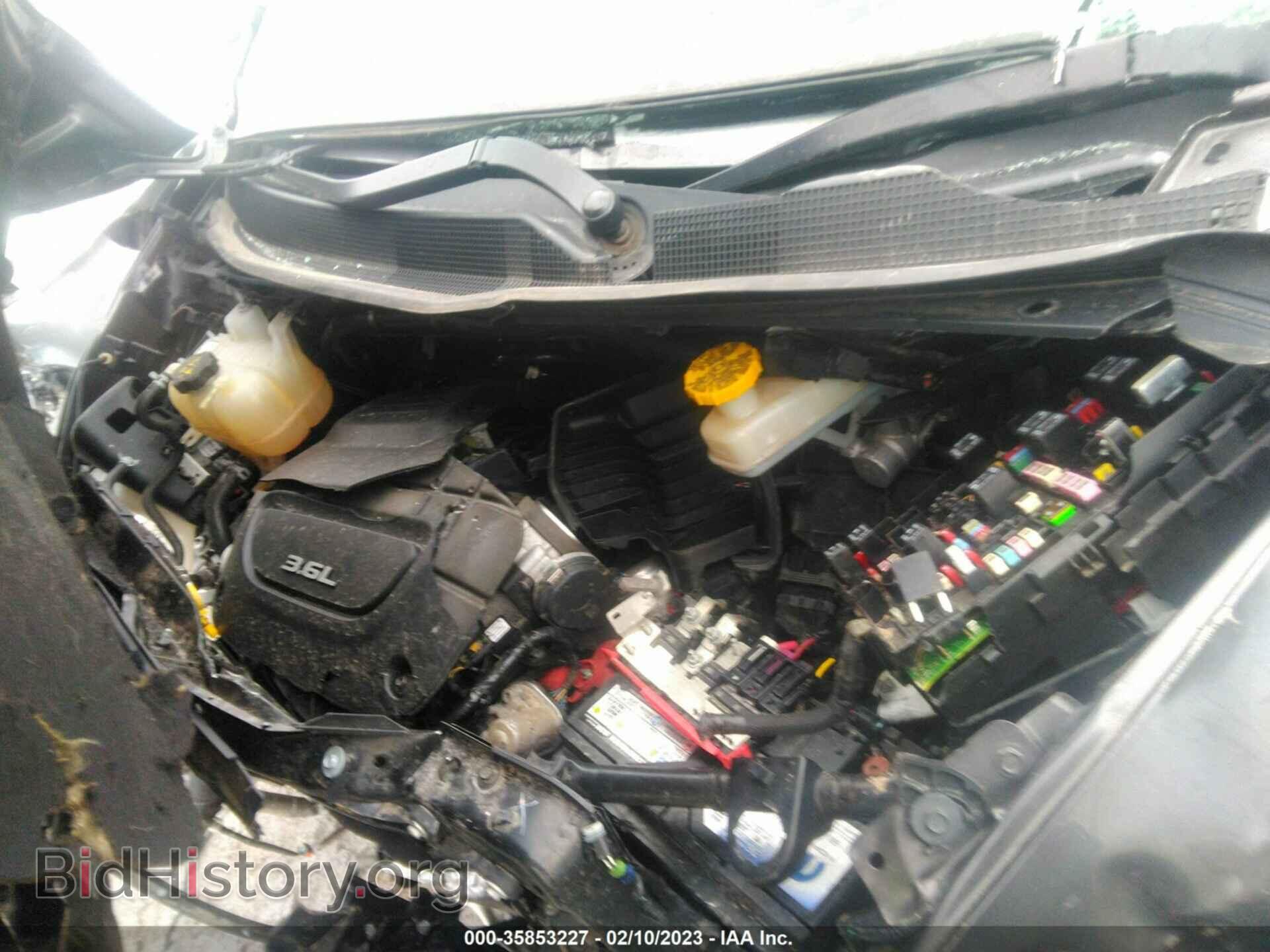 2018 CHRYSLER PACIFICA - VIN: 2C4RC1FG2JR154709 - Фото 10