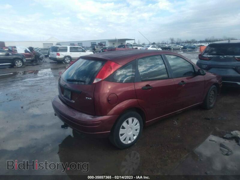 2006 Ford FOCUS (VIN 1FAFP37N66W118770) — photo 4 of 11