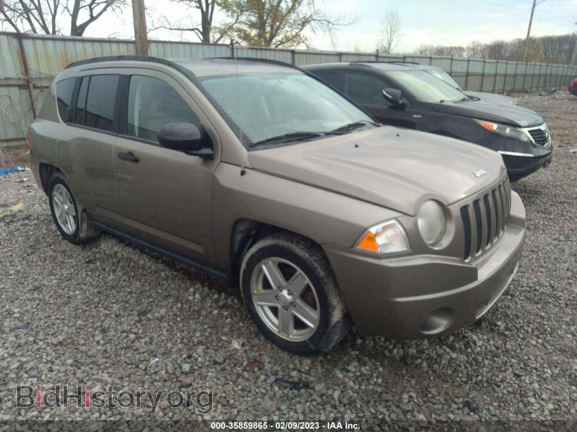 Фотография 1J8FF47W17D166310 - JEEP COMPASS 2007