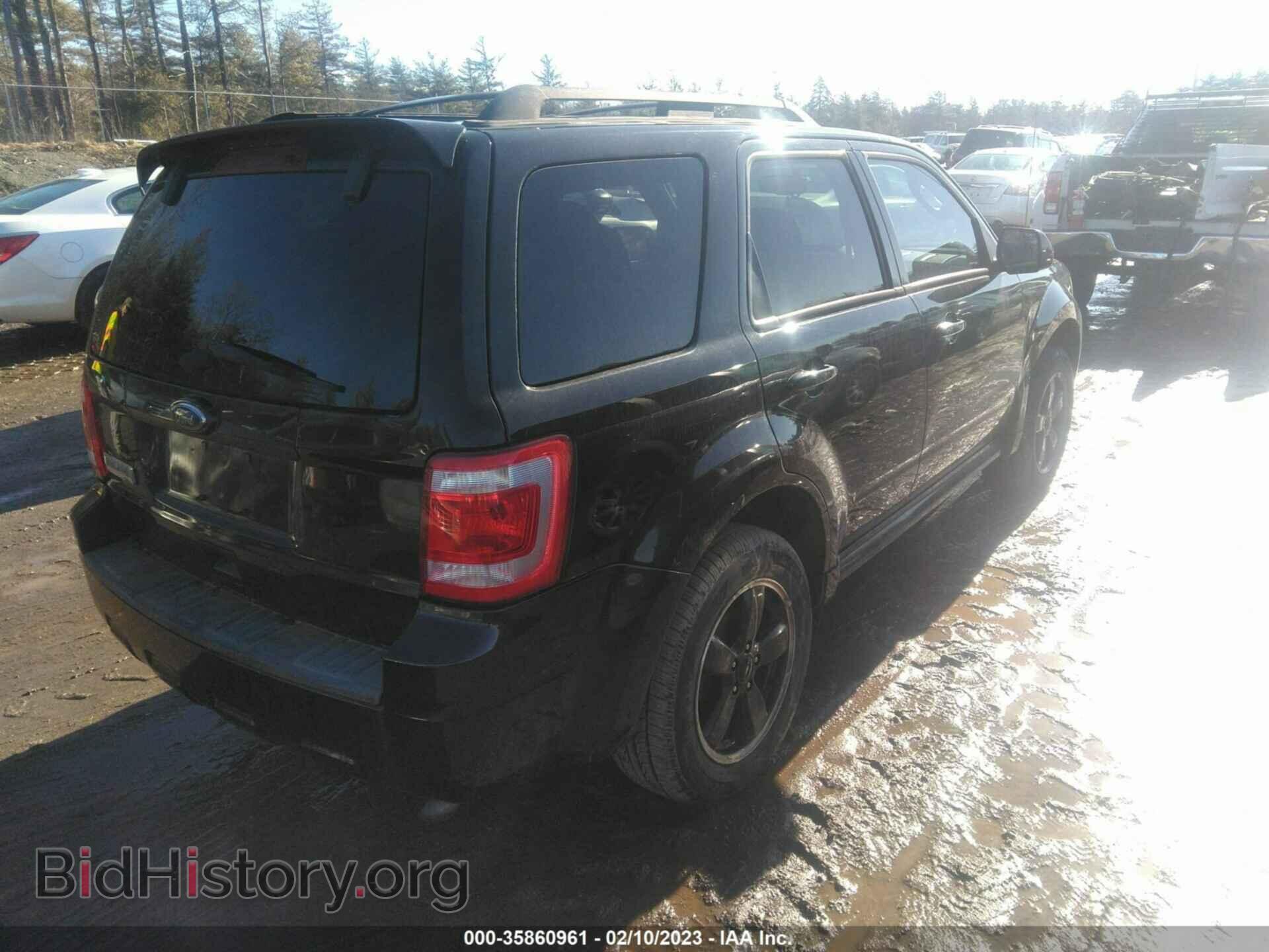 2011 FORD ESCAPE - VIN: 1FMCU9D78BKB17387 - Фото 4