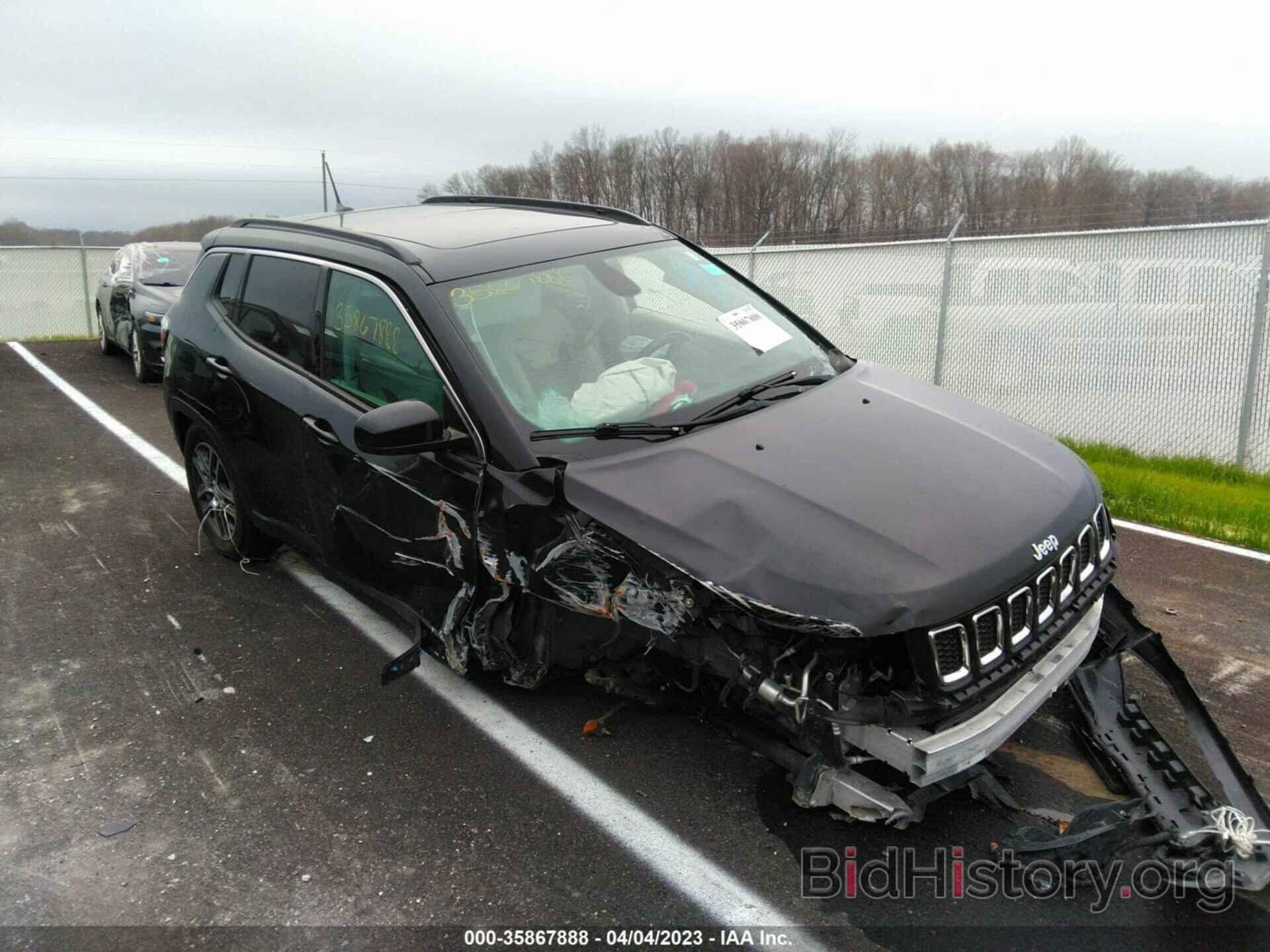 Photo 3C4NJCBB1JT487488 - JEEP COMPASS 2018