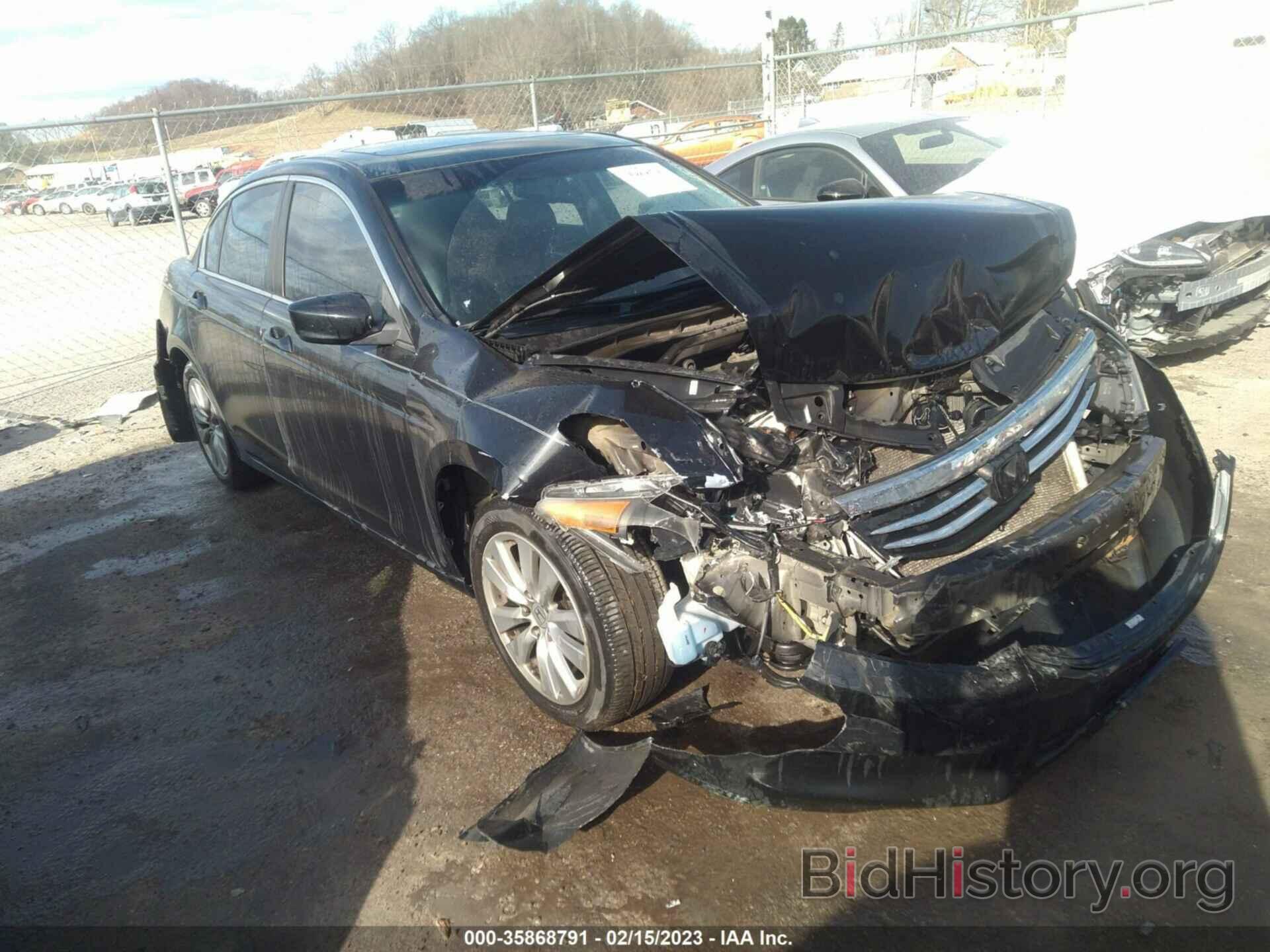 Photo 1HGCP2F83CA144675 - HONDA ACCORD SDN 2012