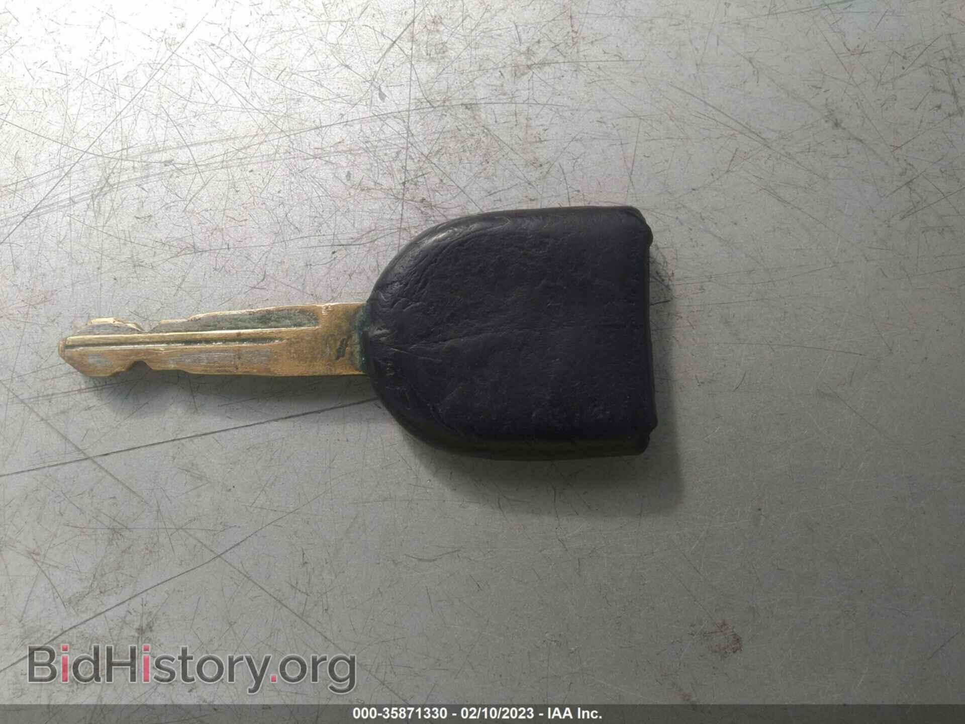 2008 FORD FOCUS - VIN: 1FAHP32N68W183167 - Фото 11