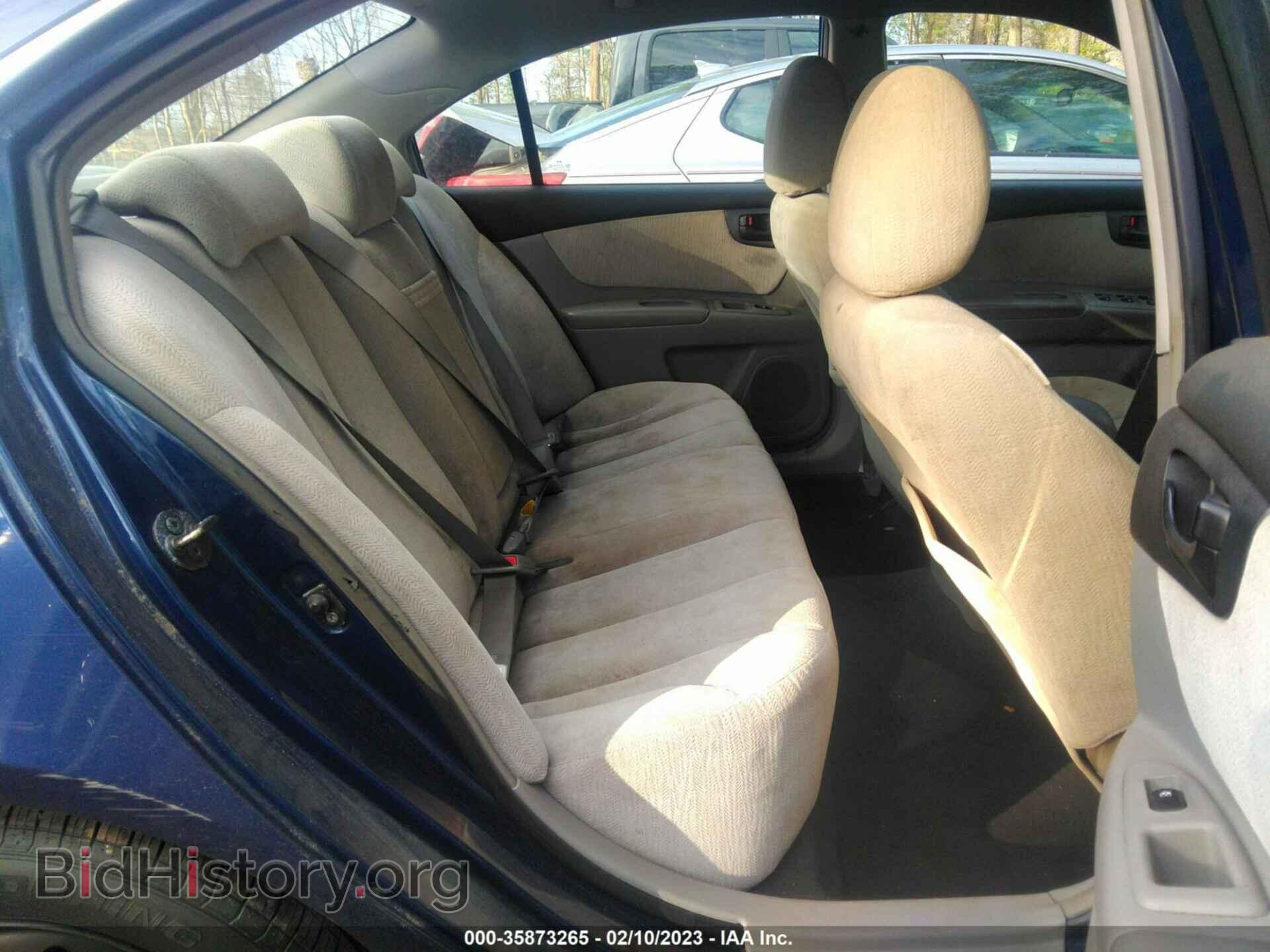 2007 KIA OPTIMA - VIN: KNAGE123775135709 - Фото 8